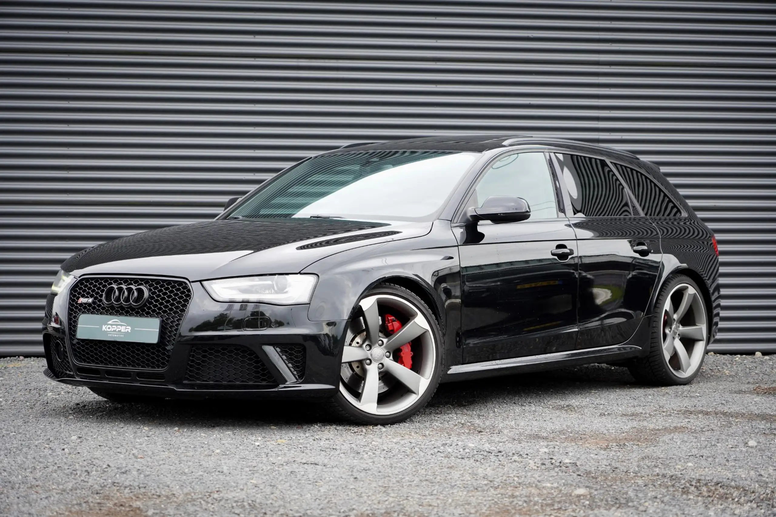 Audi - RS4