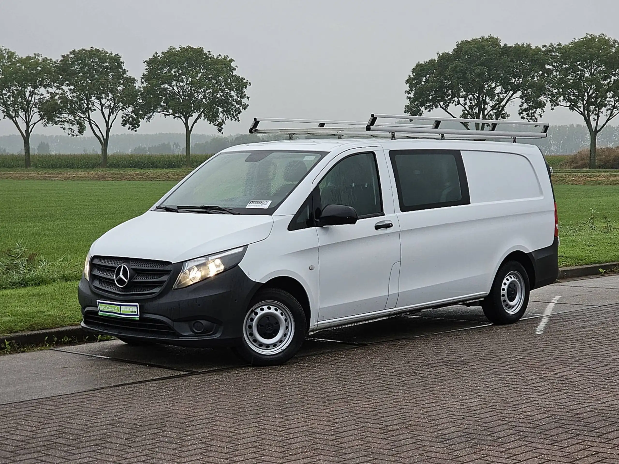 Mercedes-Benz - Vito