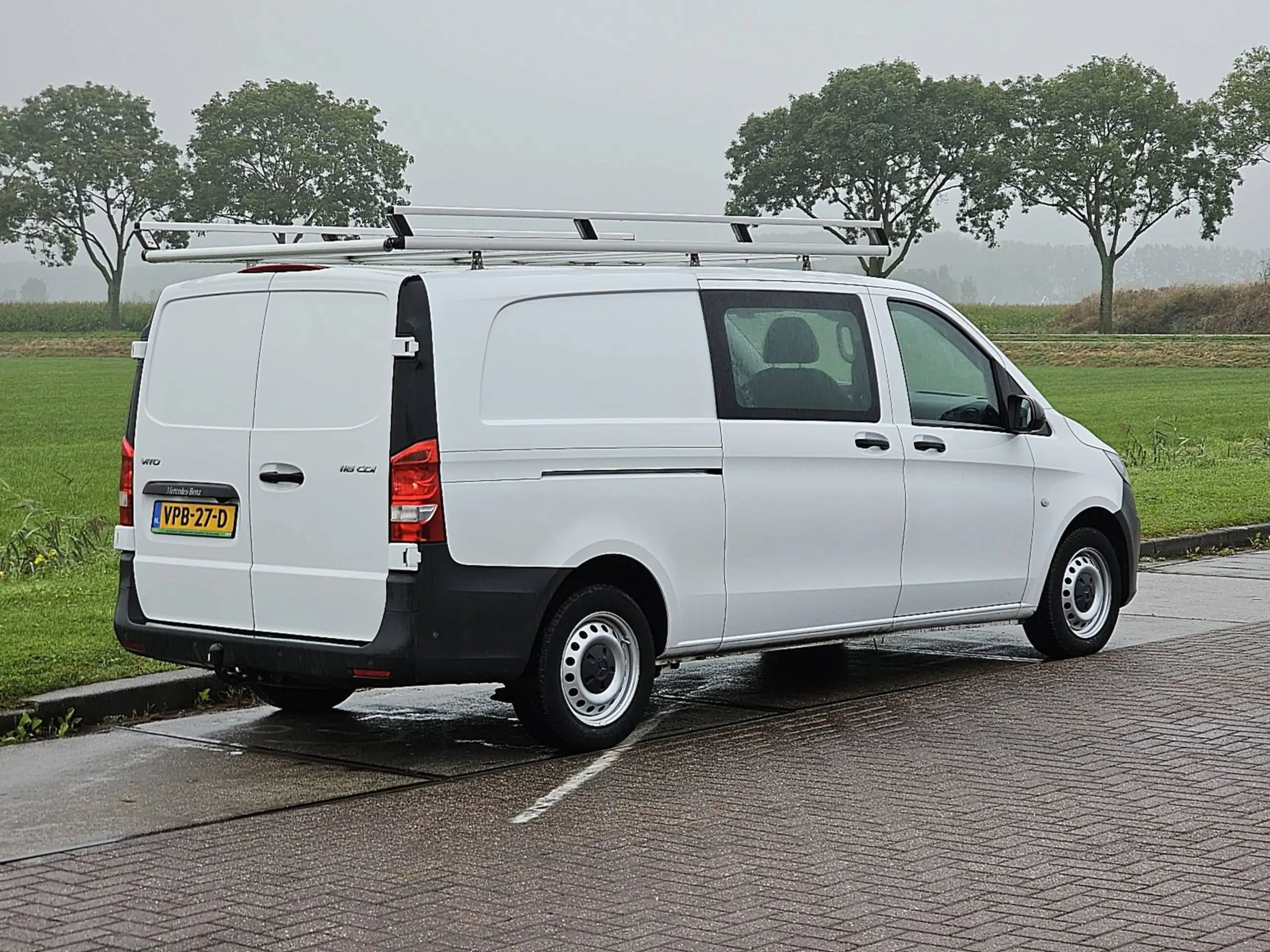 Mercedes-Benz - Vito