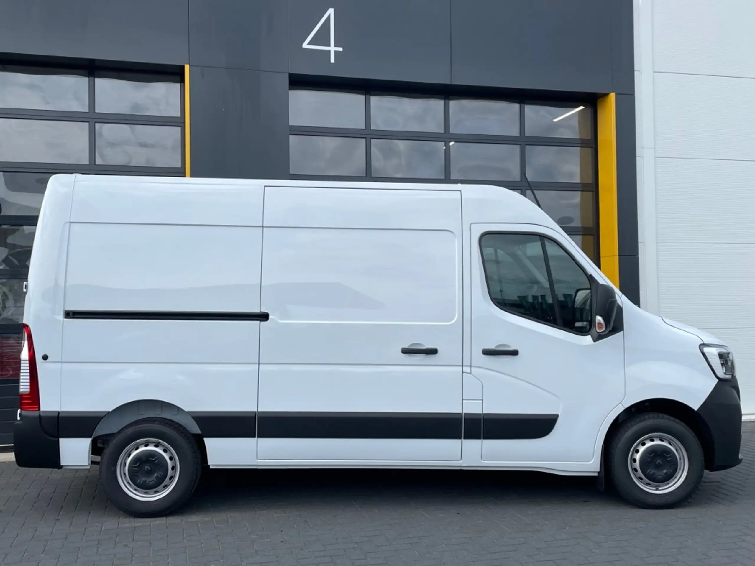 Renault - Master