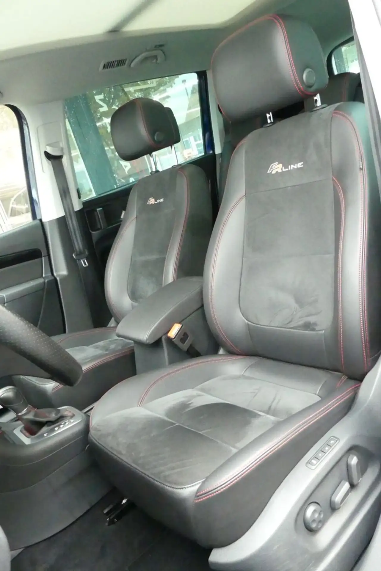 SEAT - Alhambra