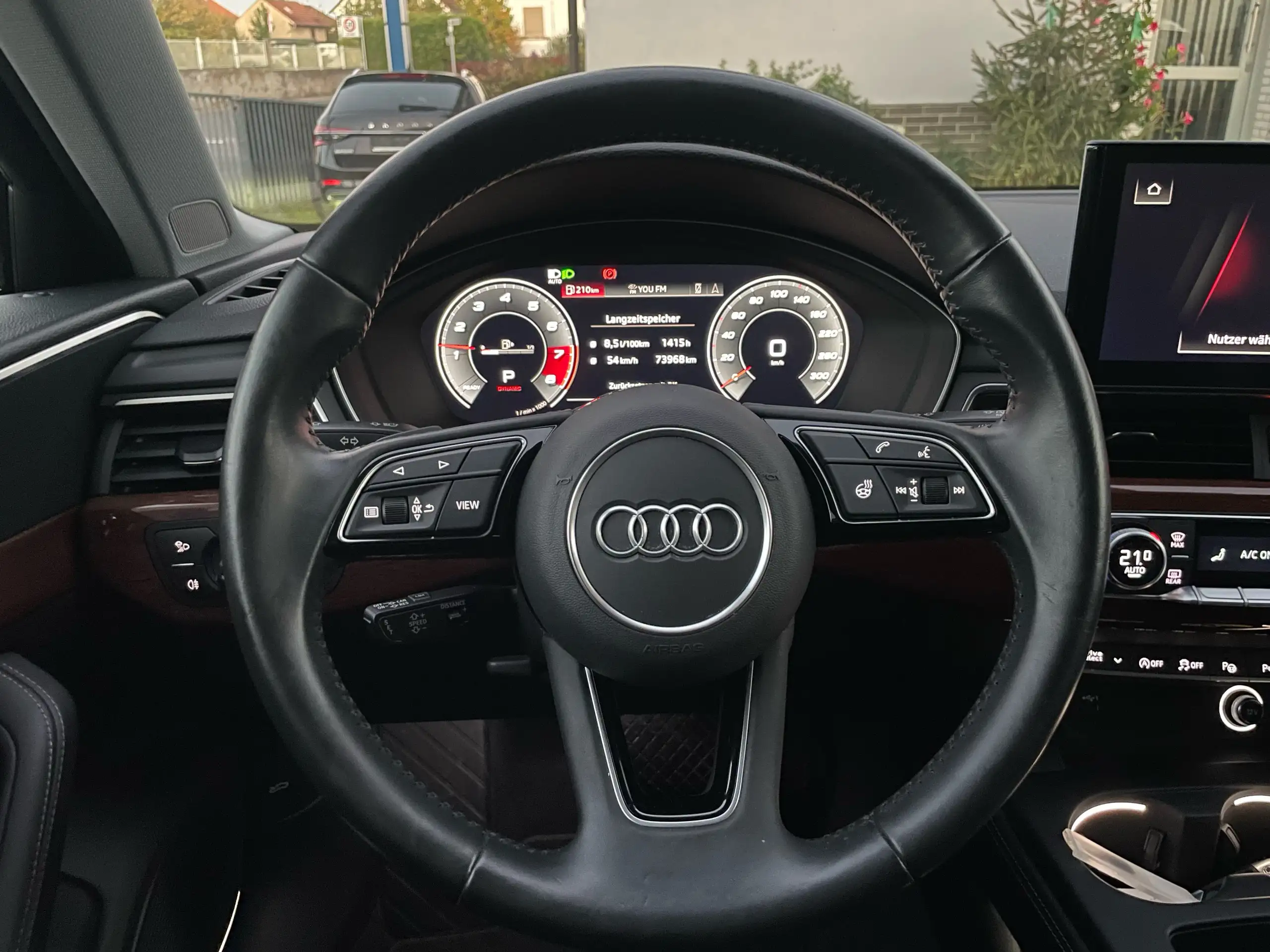 Audi - A4