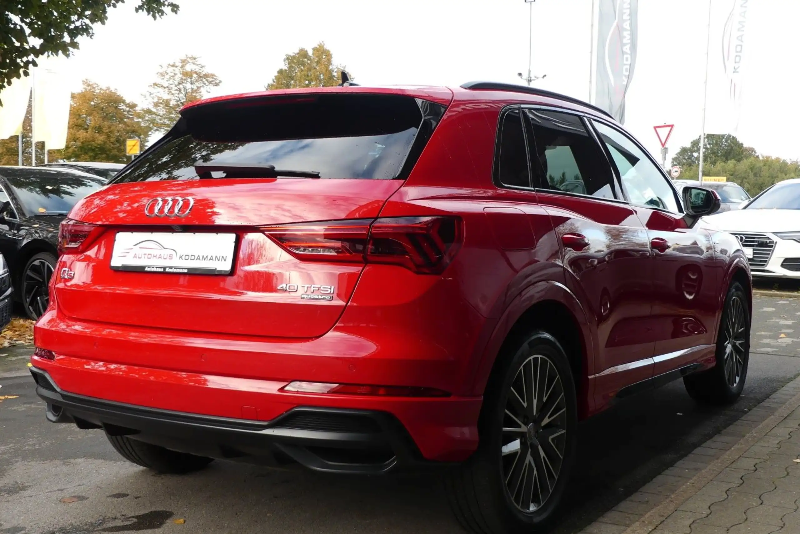 Audi - Q3