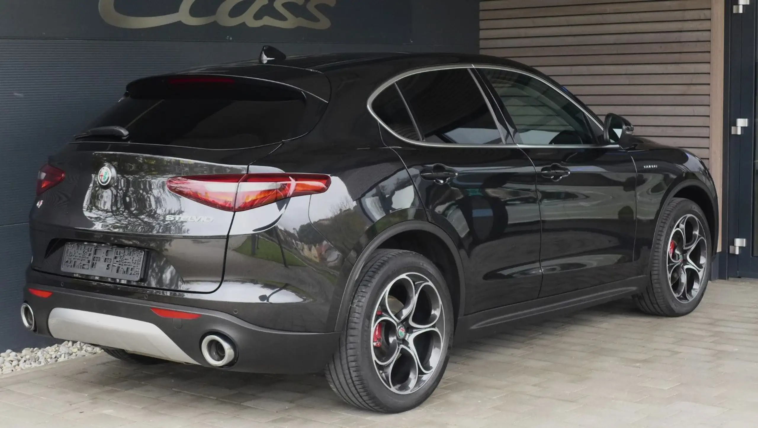 Alfa Romeo - Stelvio