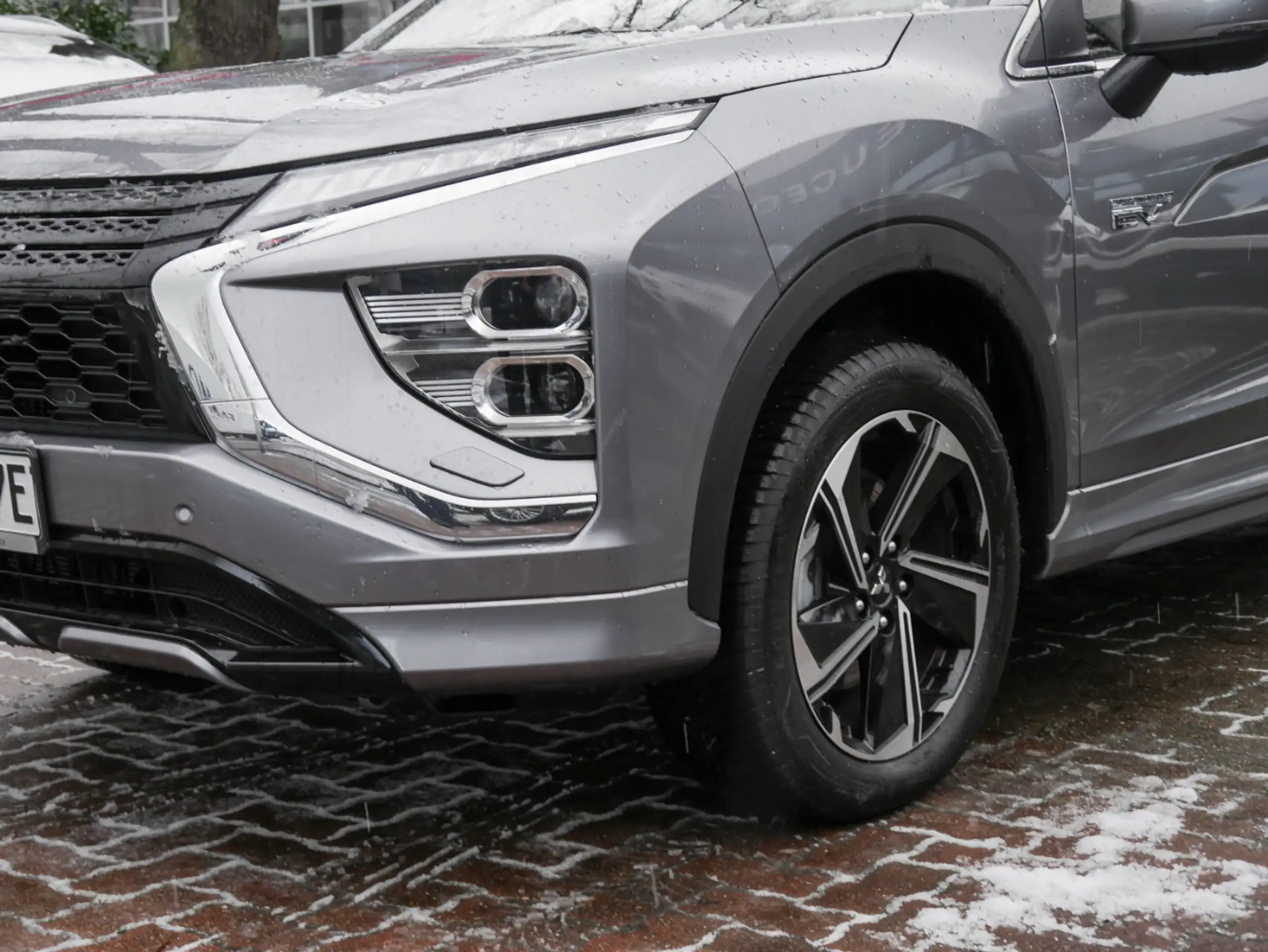 Mitsubishi - Eclipse Cross