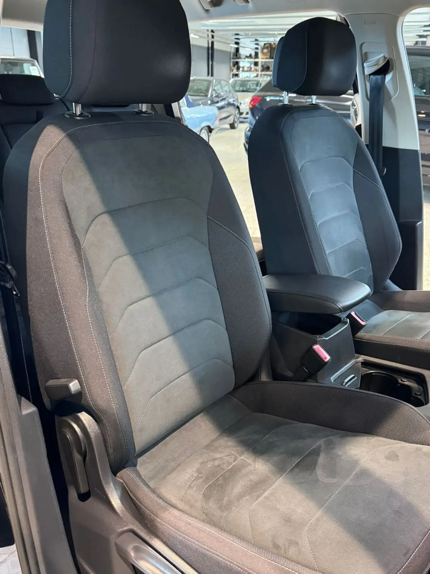 Volkswagen - Tiguan Allspace