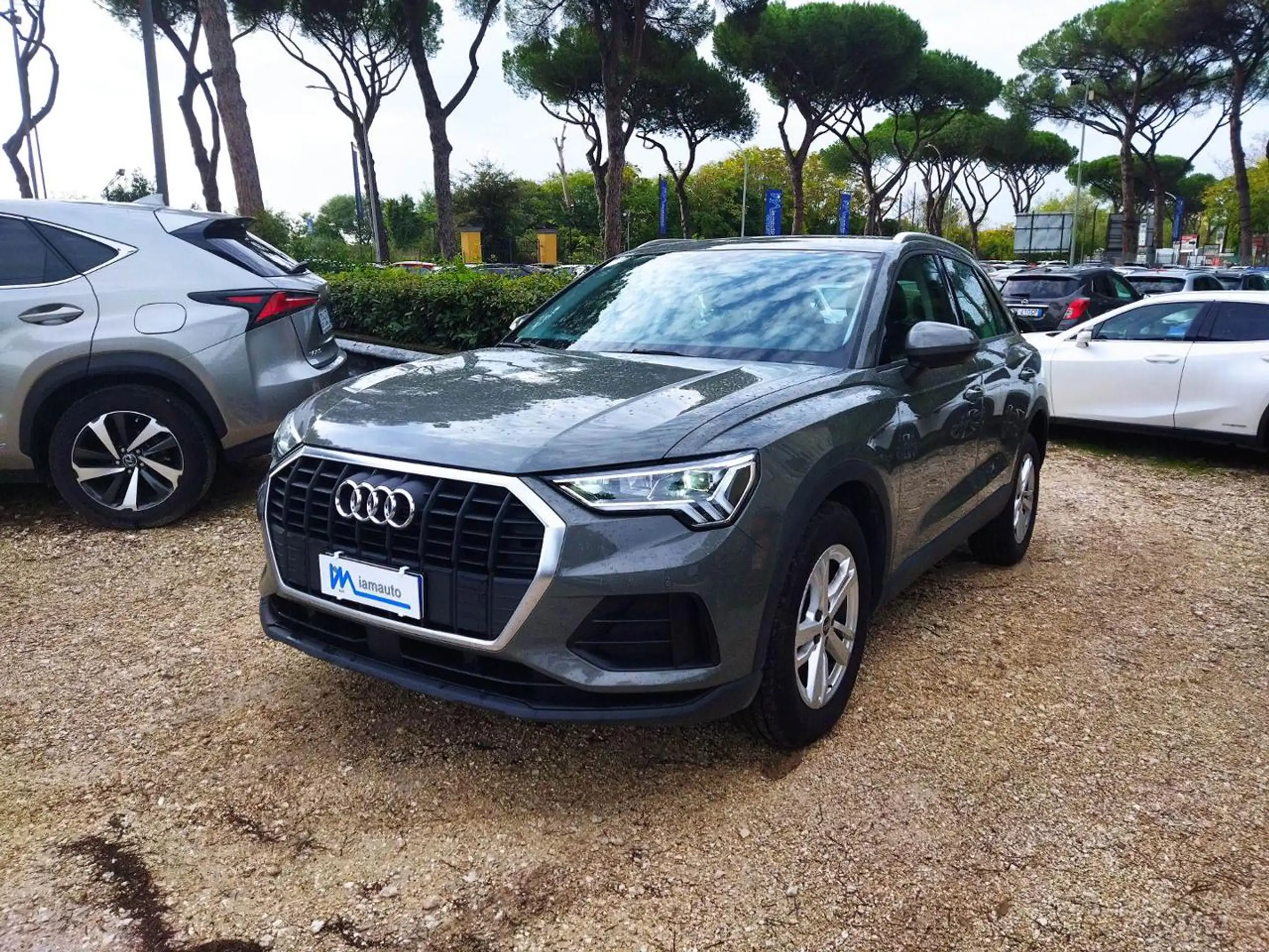 Audi - Q3