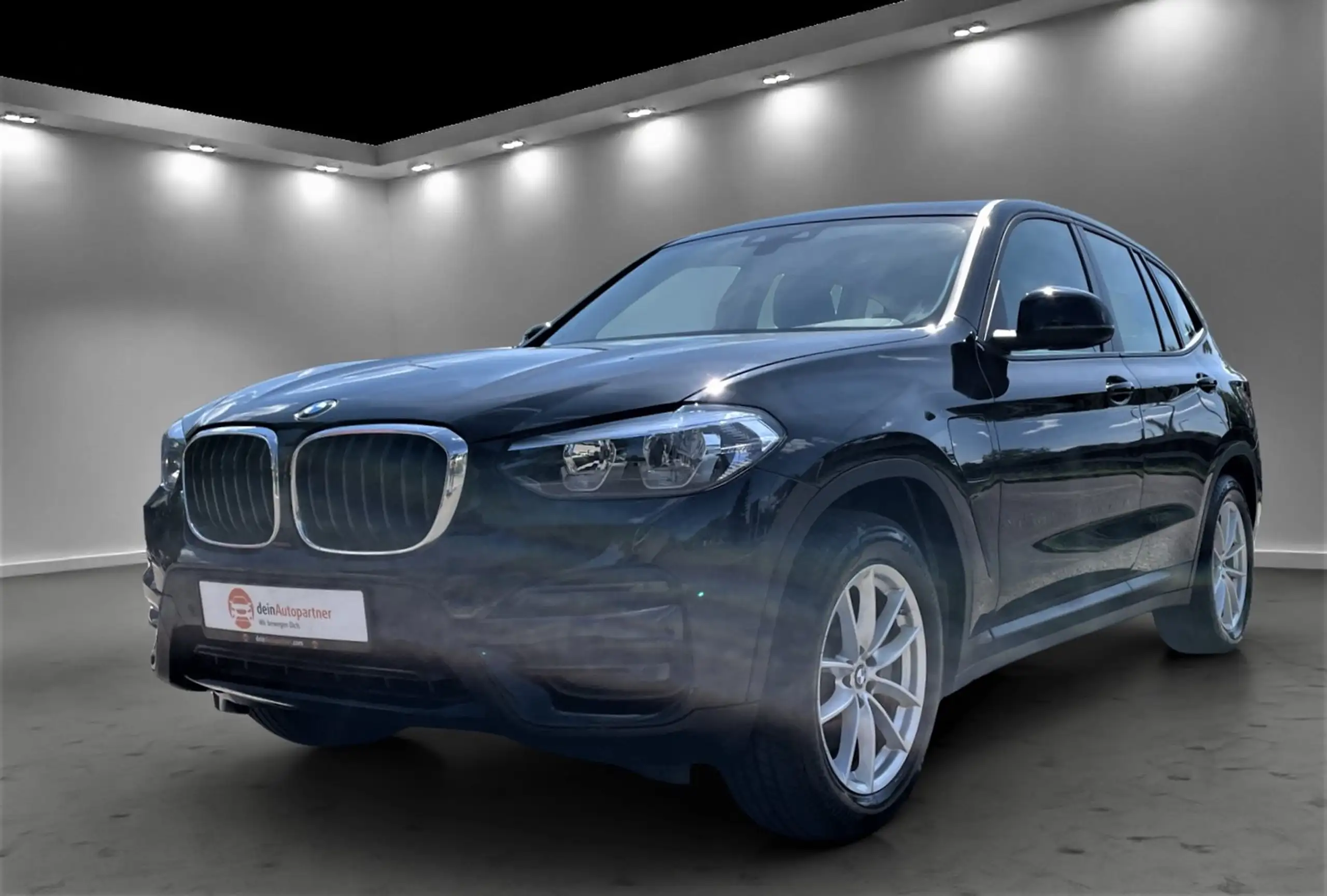 BMW - X3