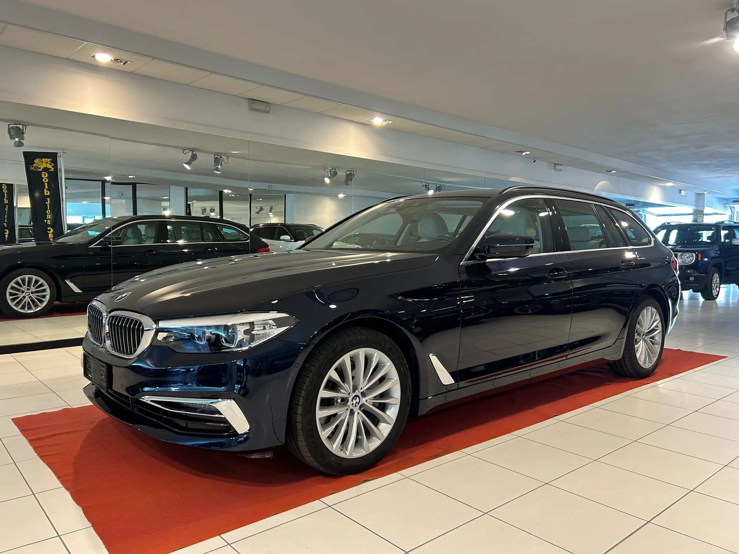 BMW - 520