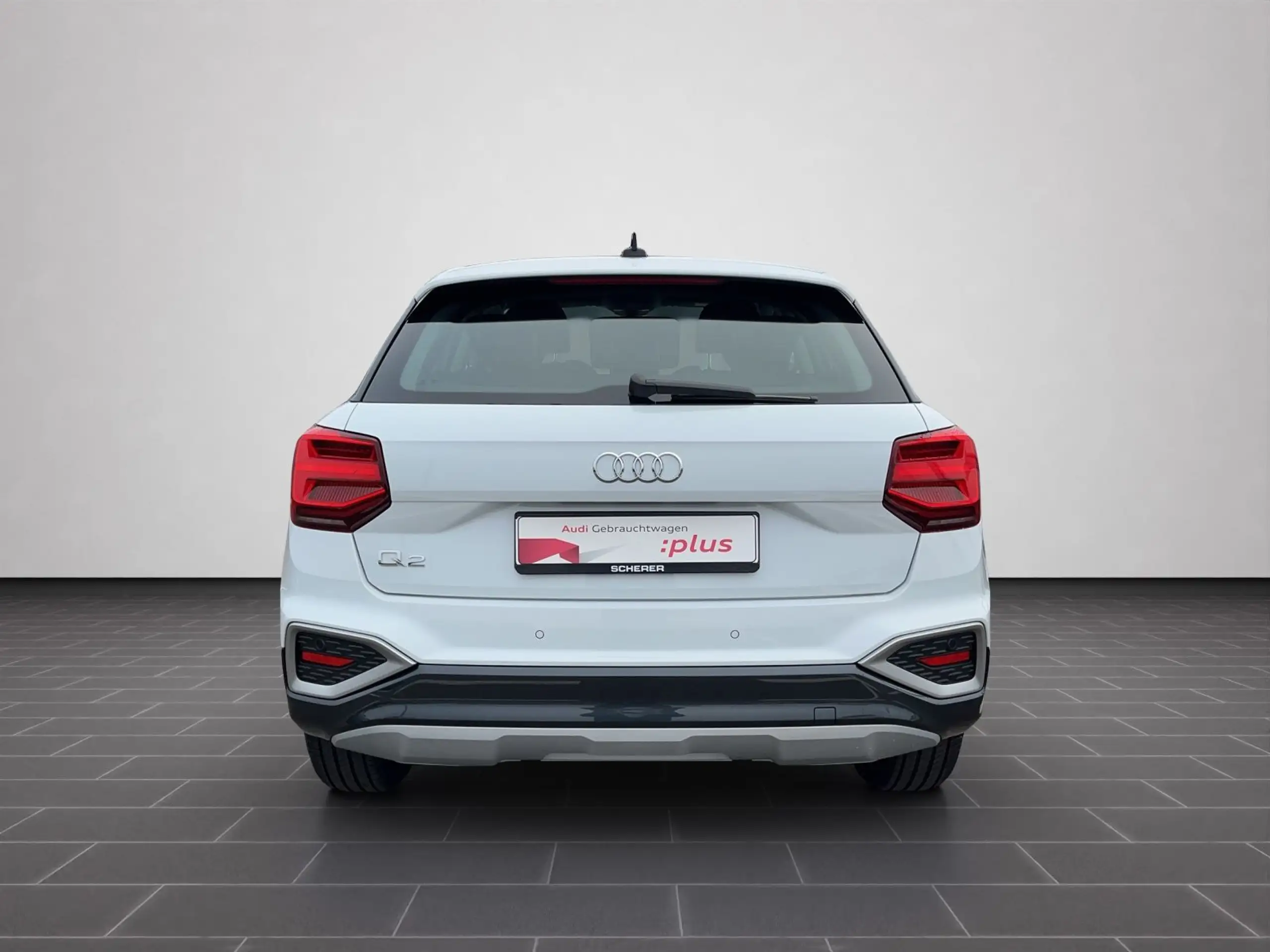 Audi - Q2