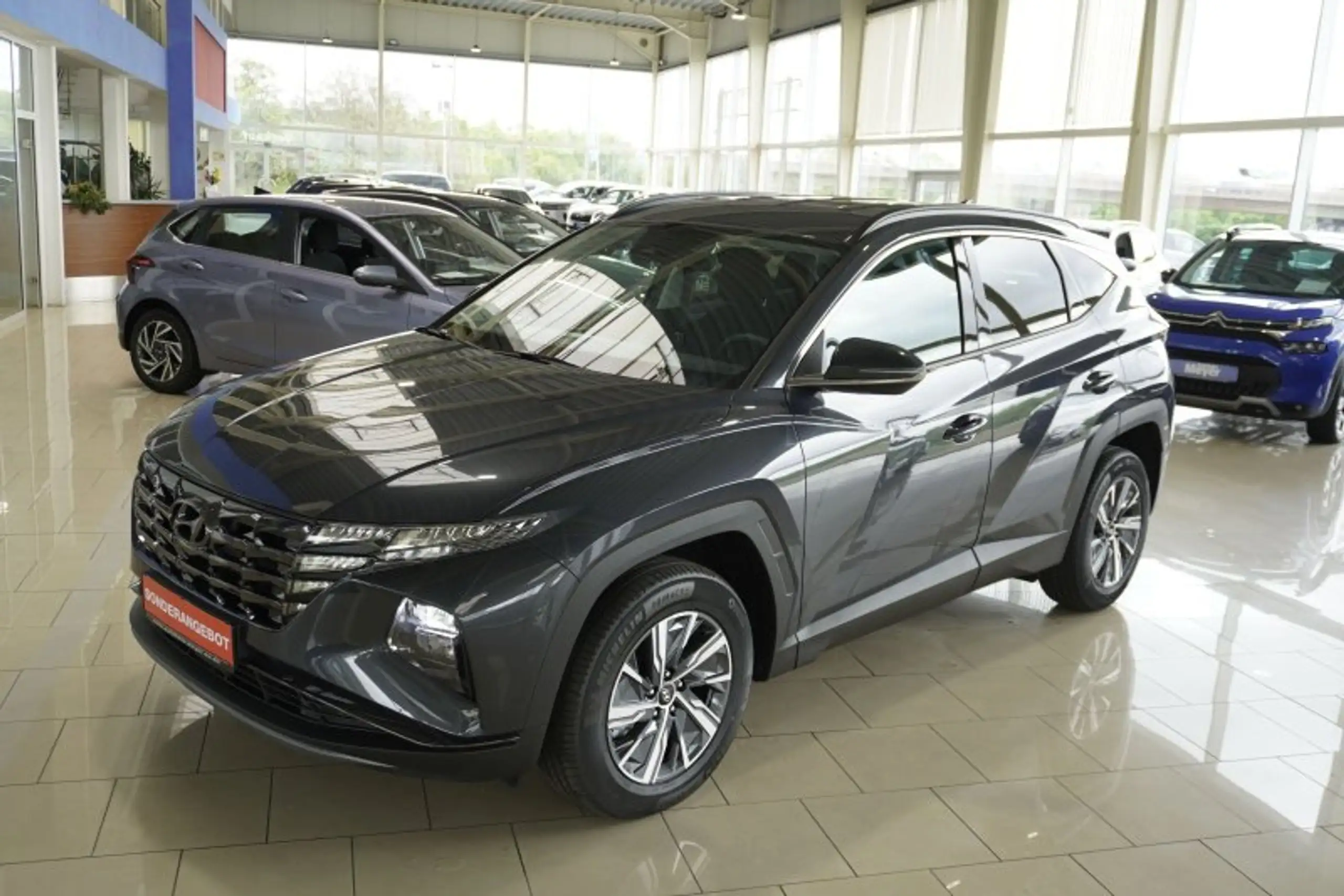 Hyundai - TUCSON