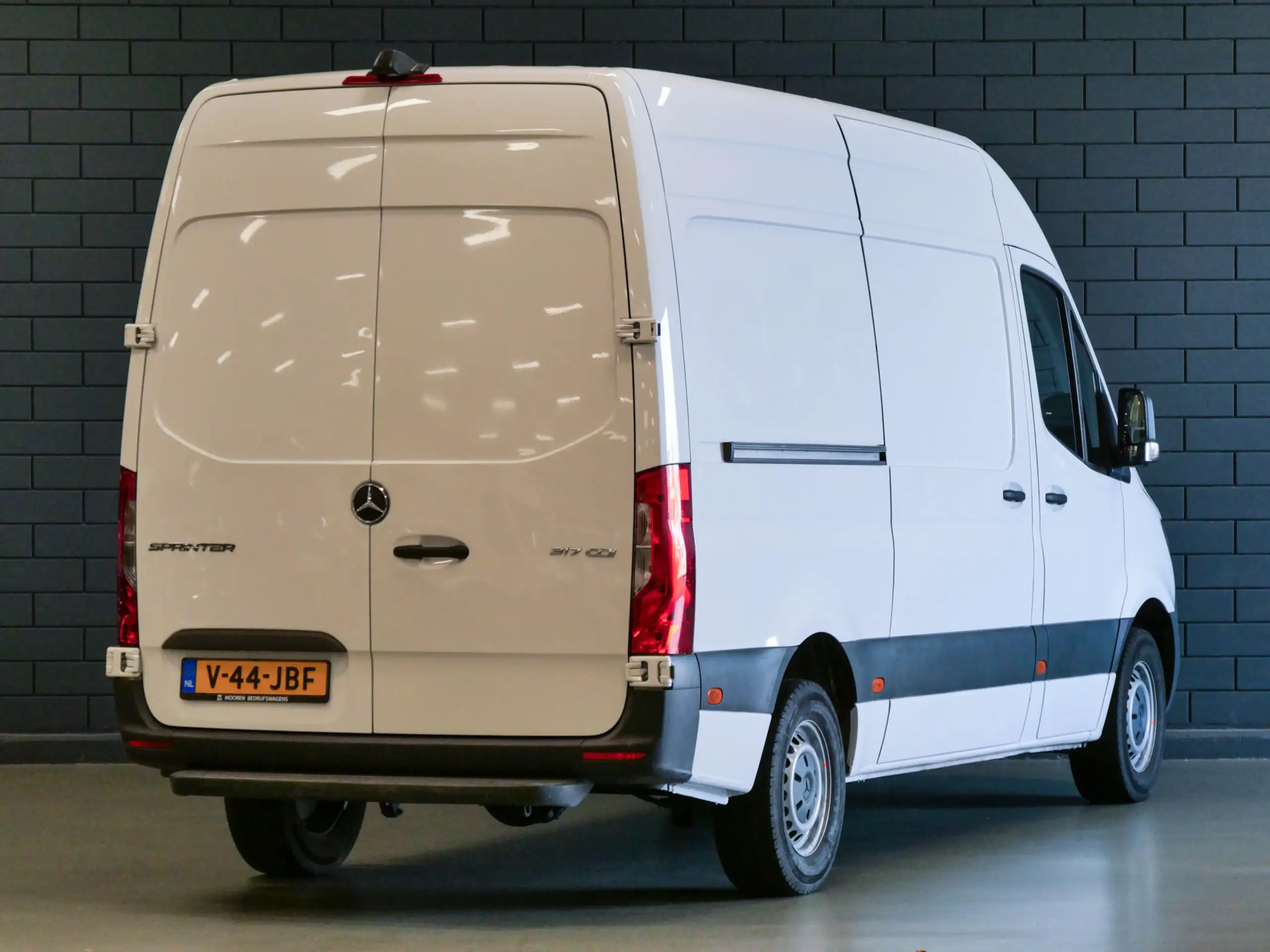 Mercedes-Benz - Sprinter