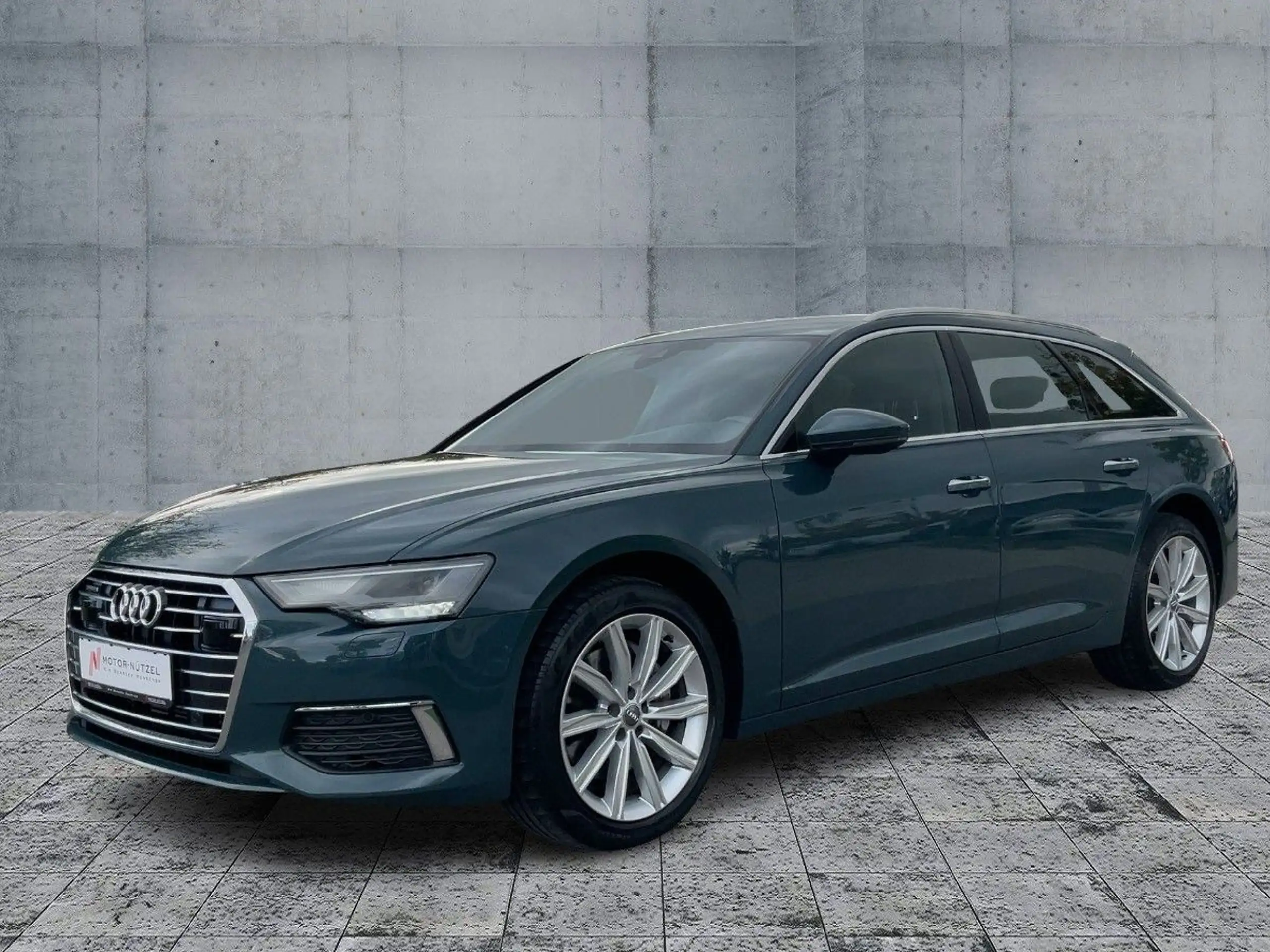 Audi - A6