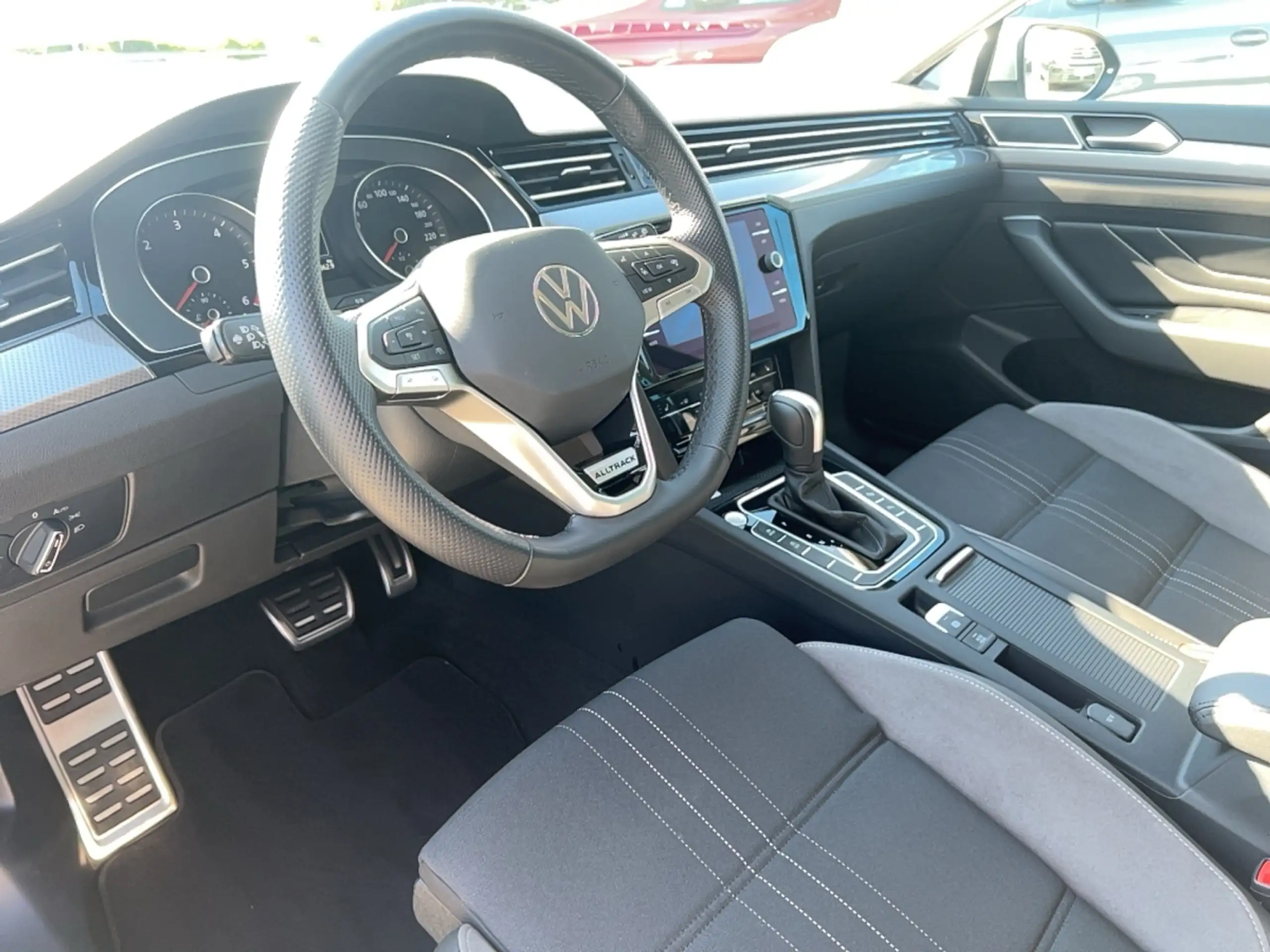 Volkswagen - Passat Alltrack