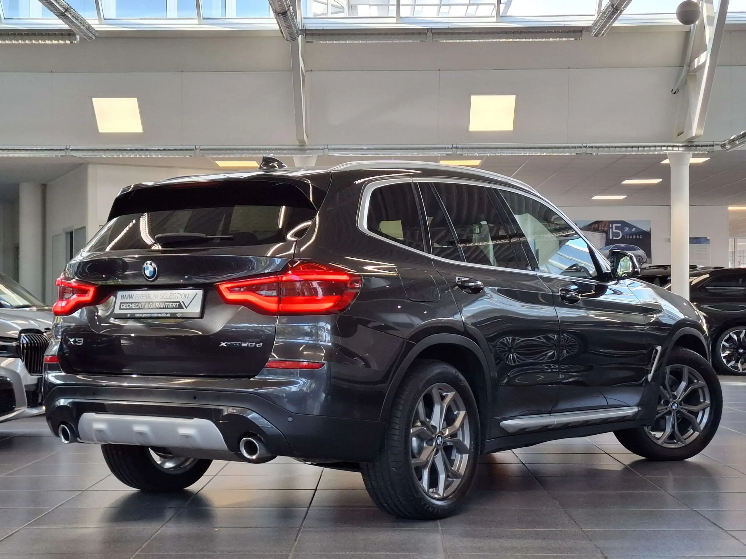 BMW - X3