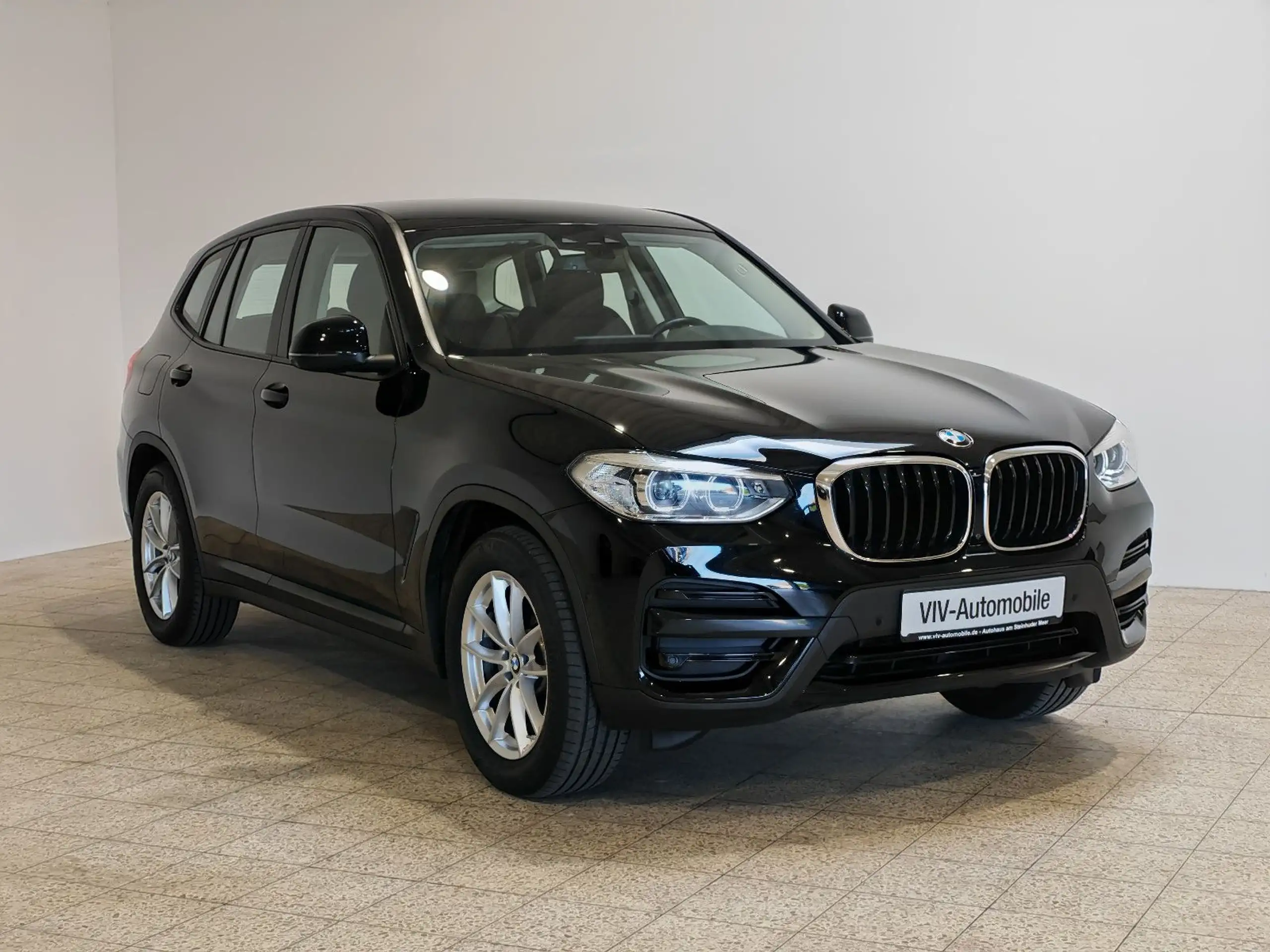 BMW - X3