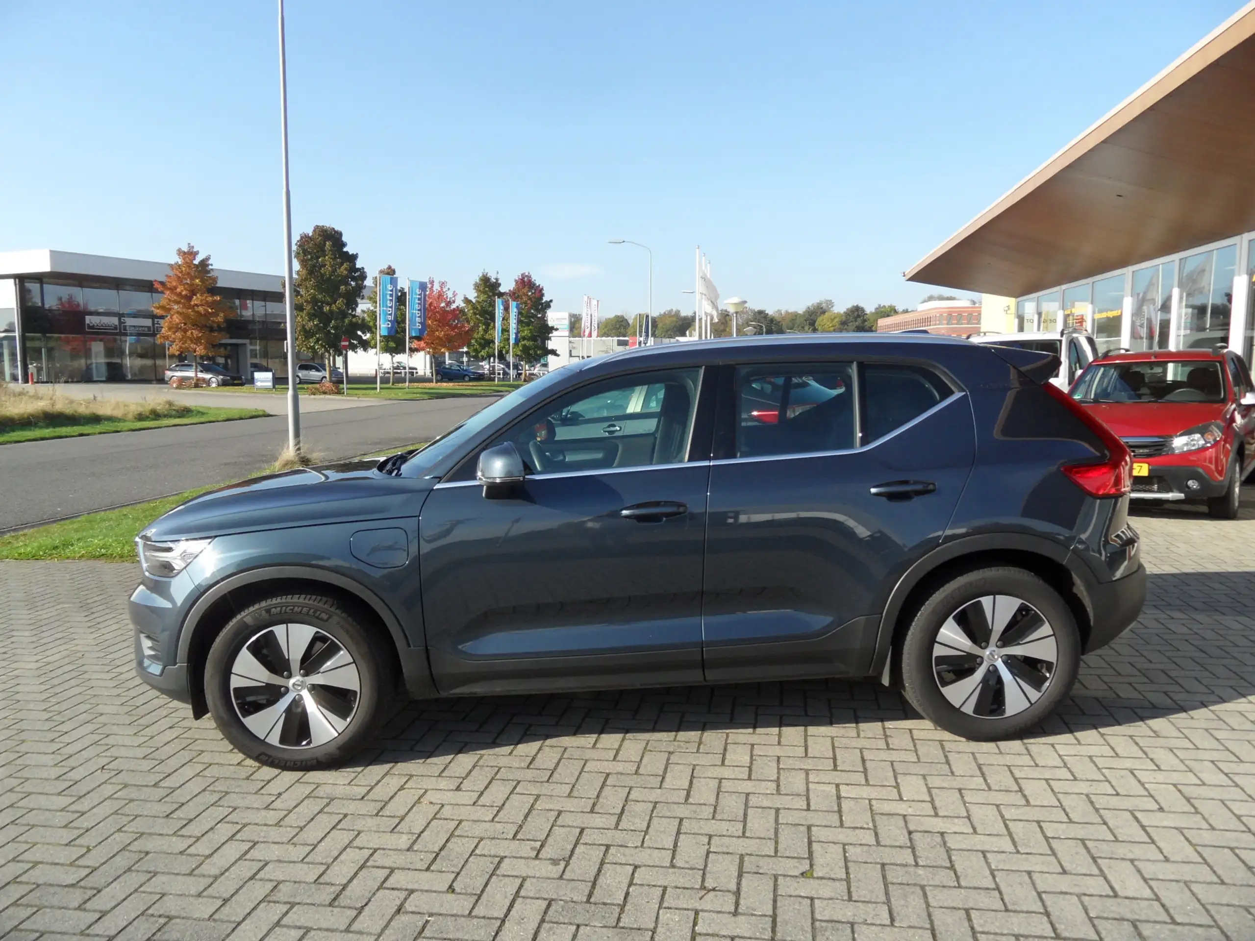 Volvo - XC40