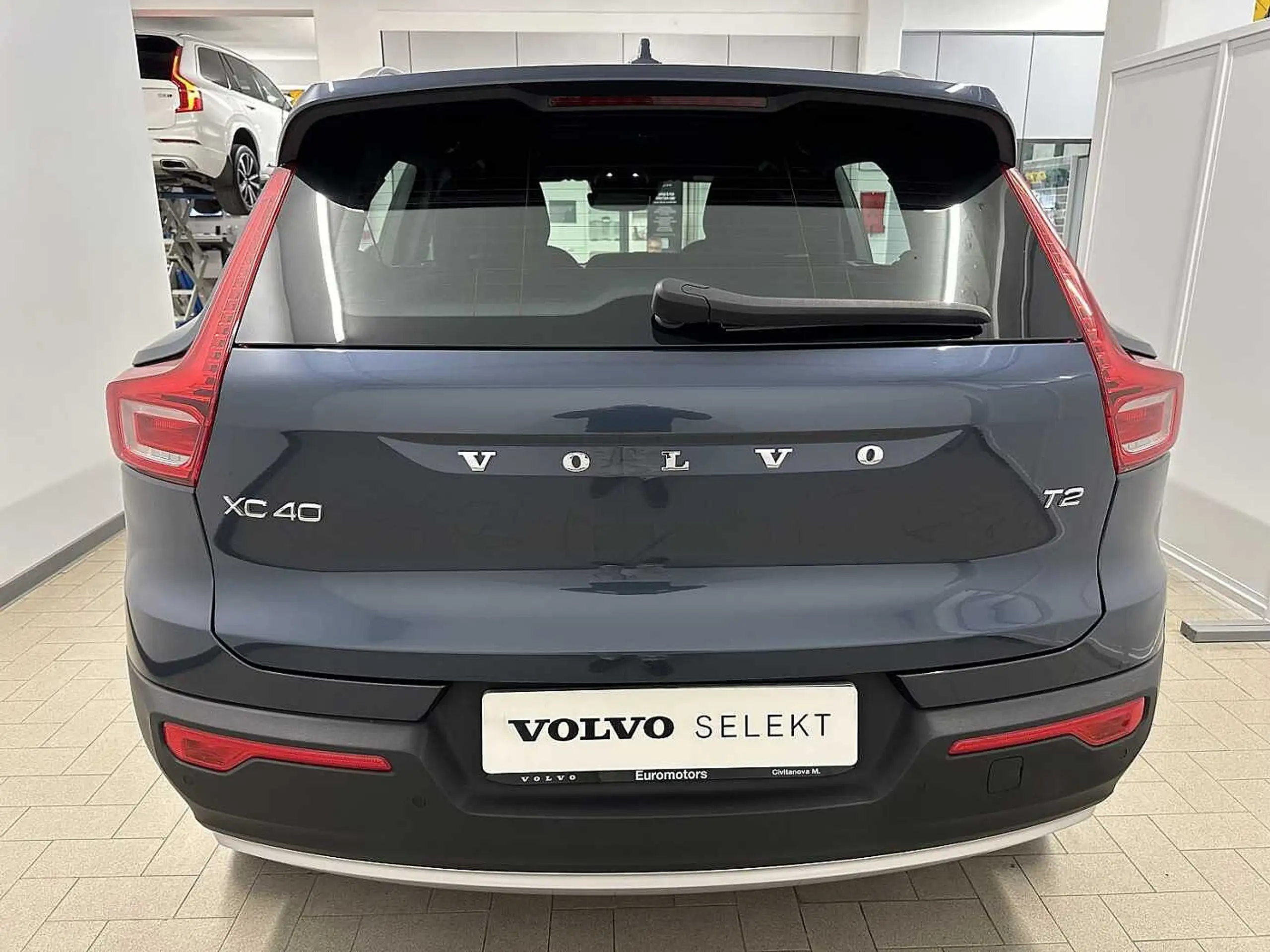 Volvo - XC40