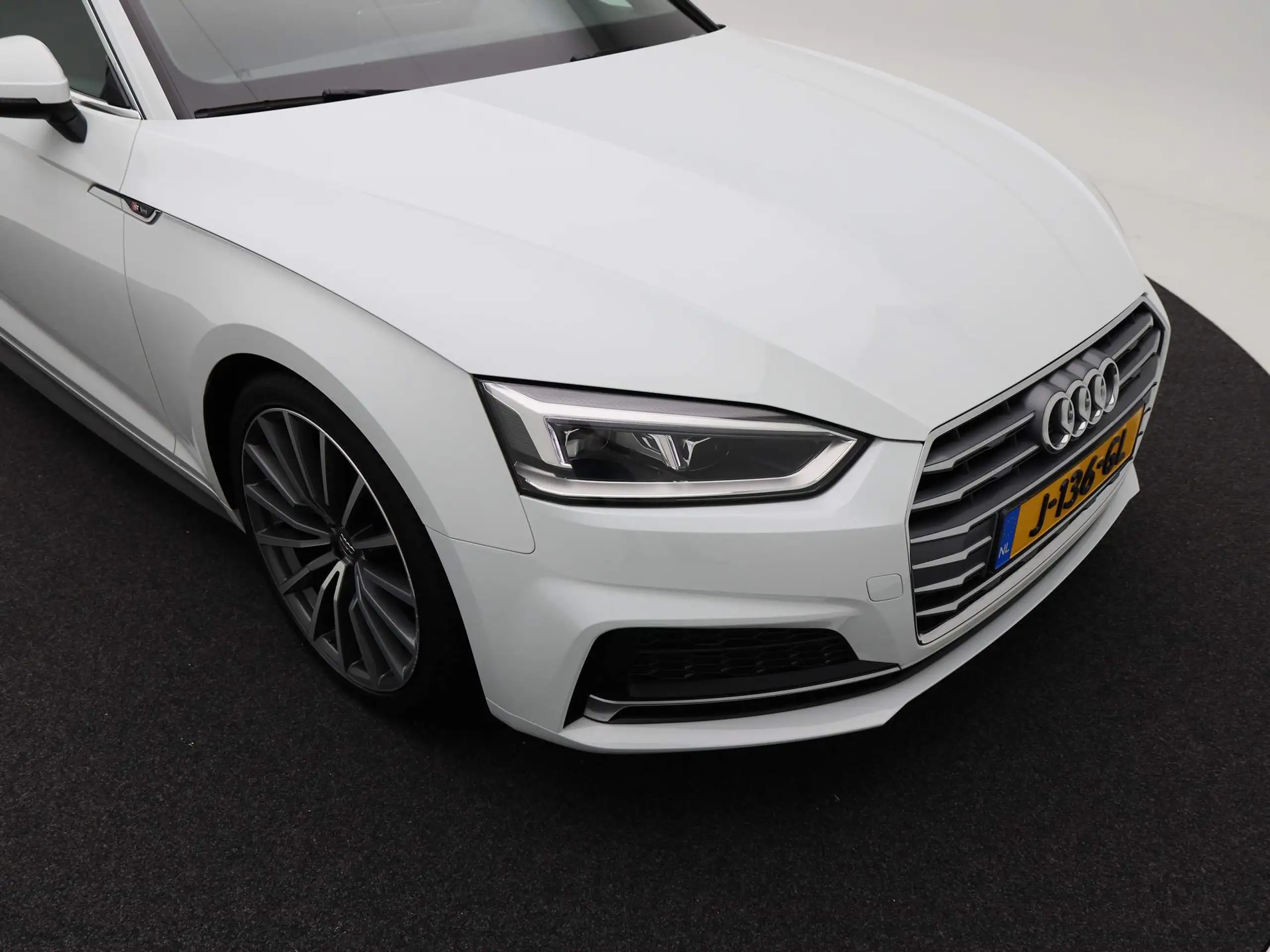 Audi - A5