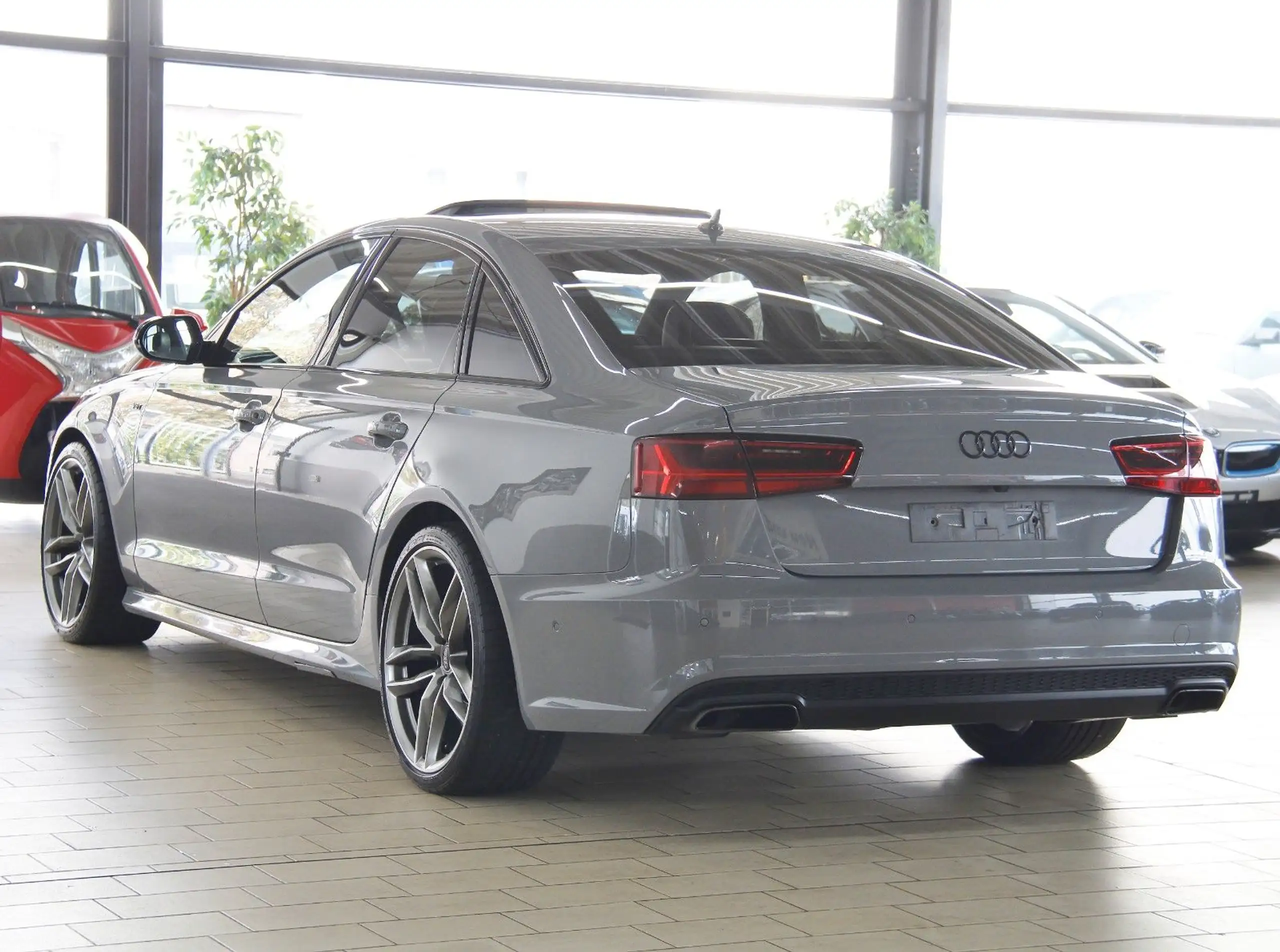 Audi - A6