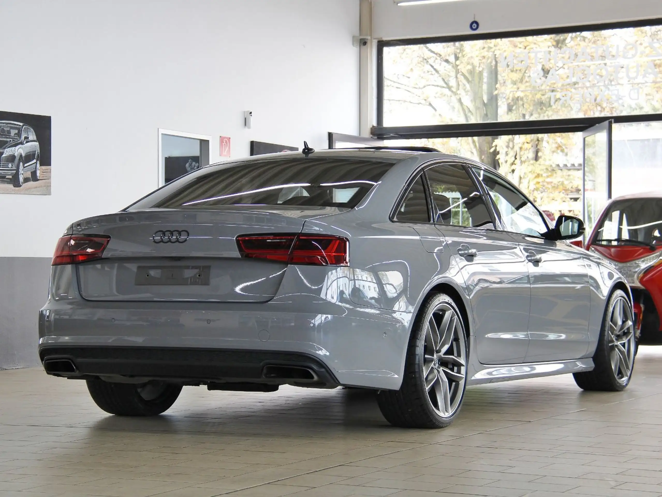 Audi - A6