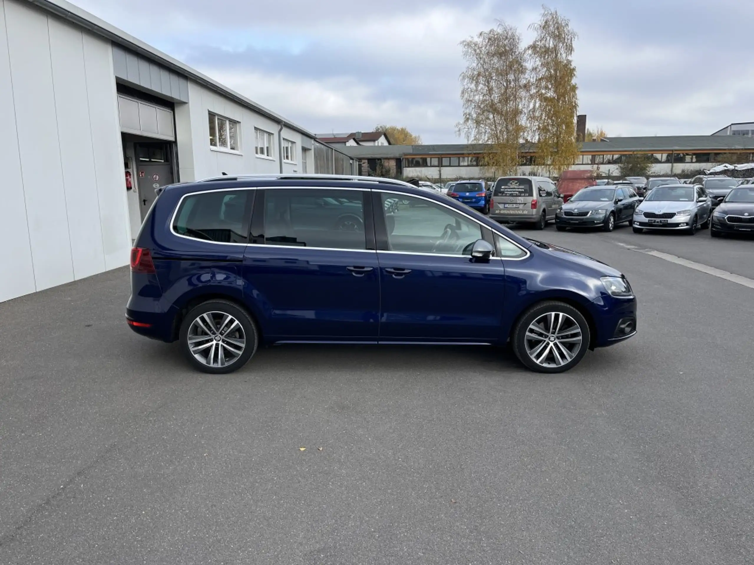 SEAT - Alhambra