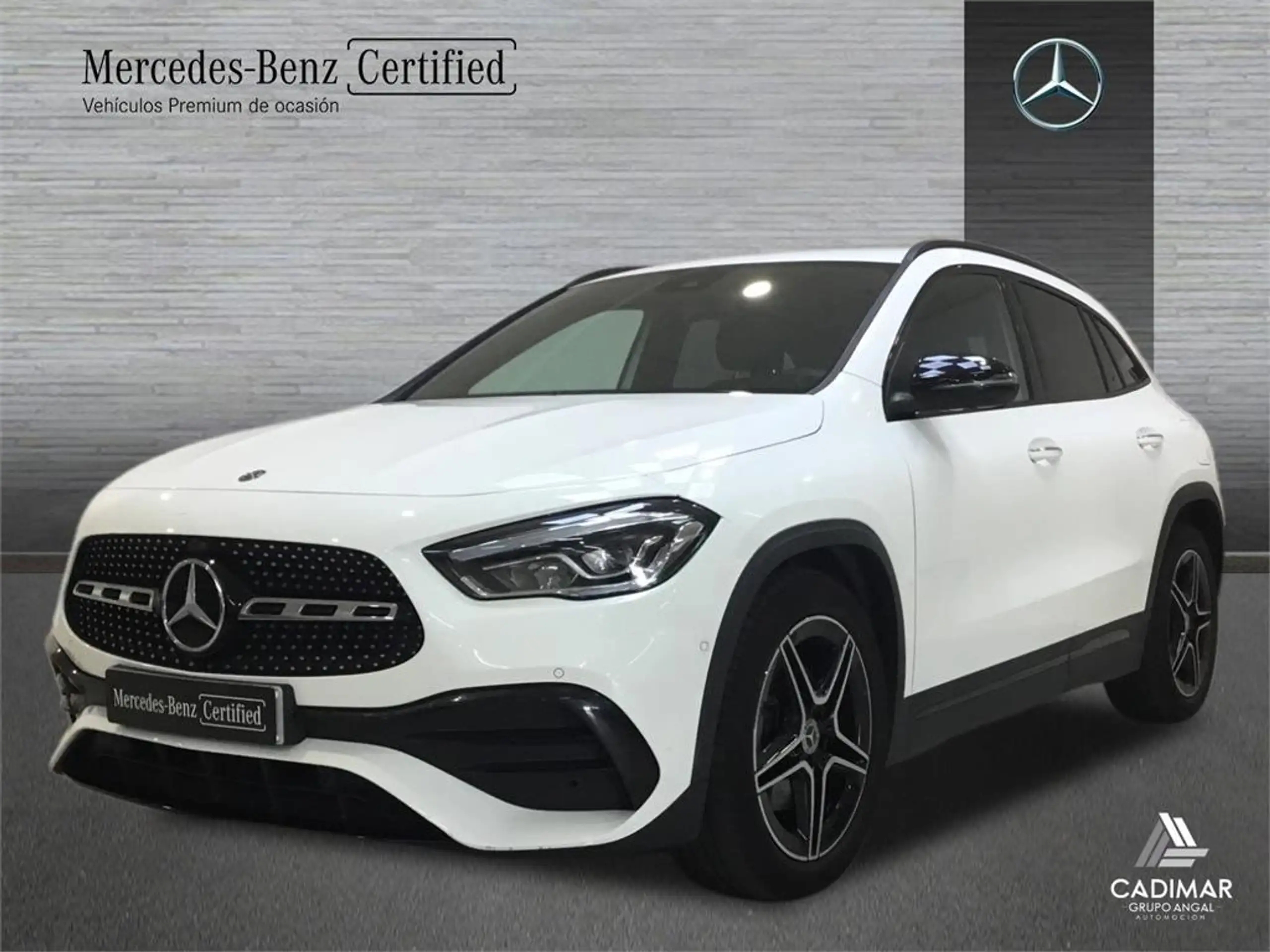 Mercedes-Benz - GLA 200