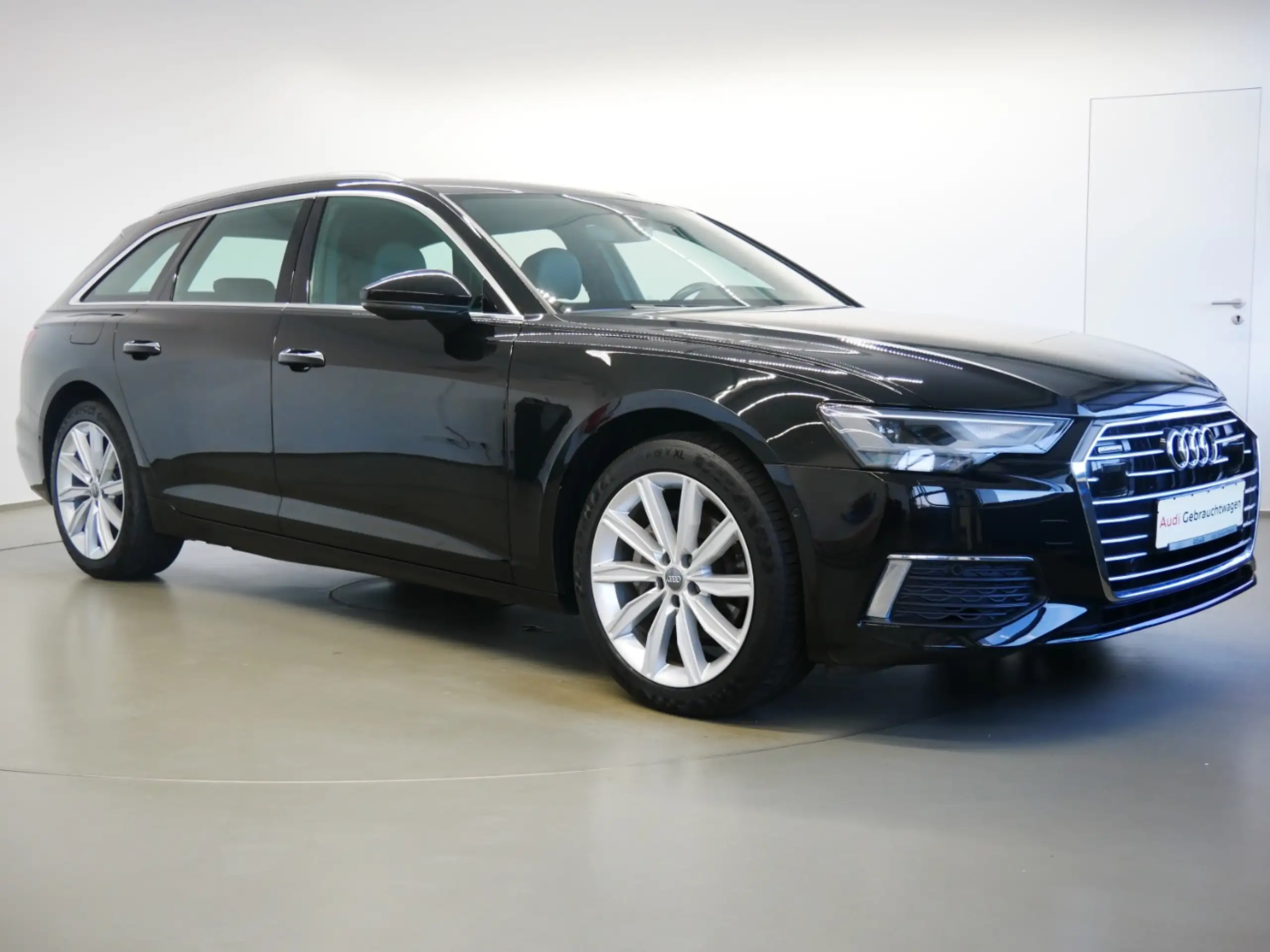 Audi - A6