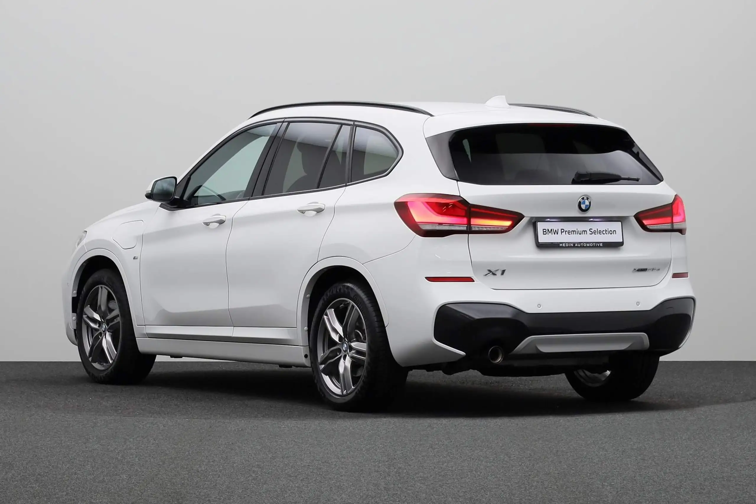 BMW - X1