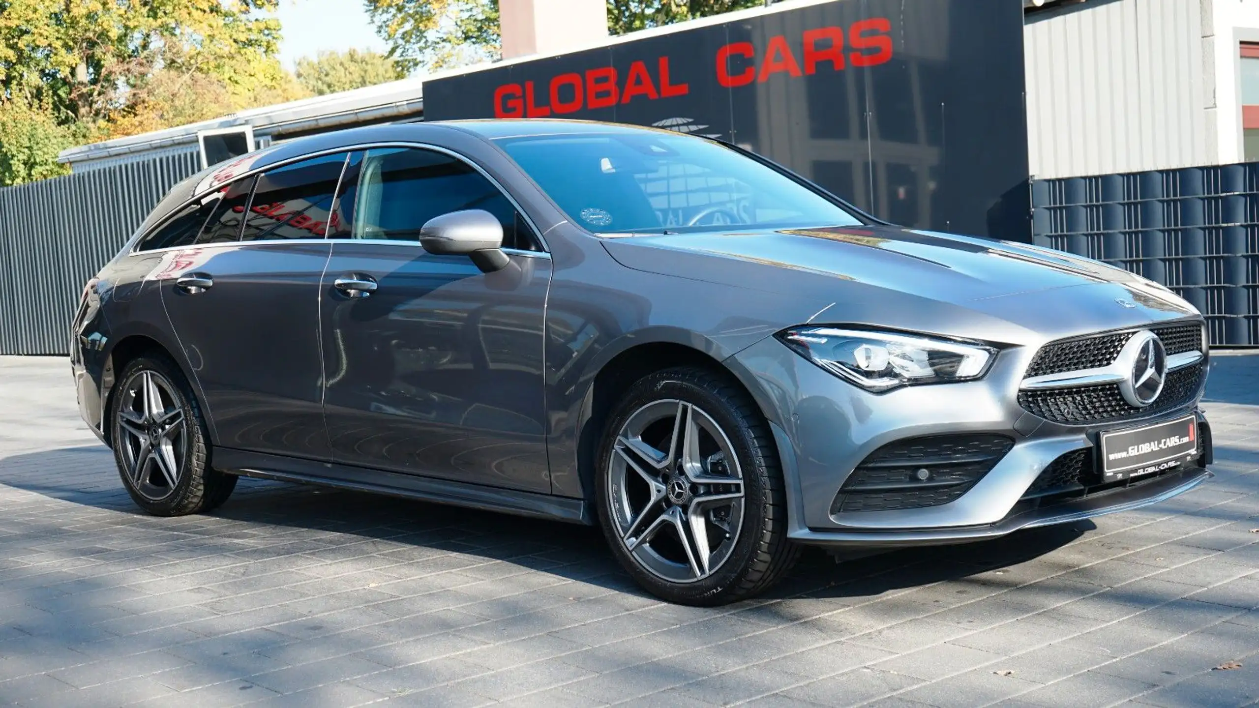 Mercedes-Benz - CLA 250