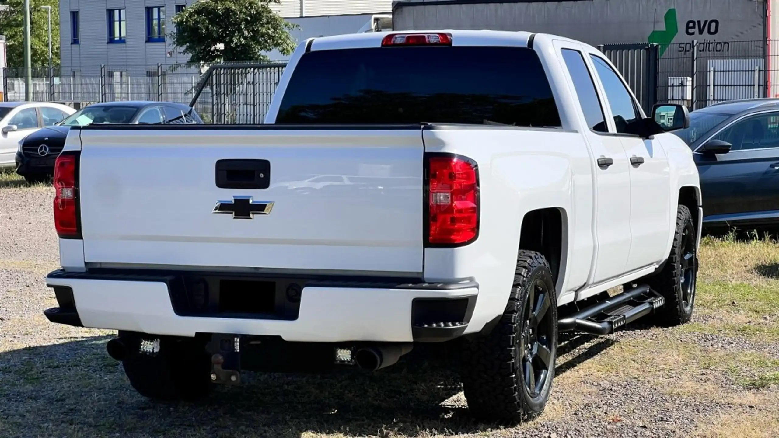 Chevrolet - Silverado