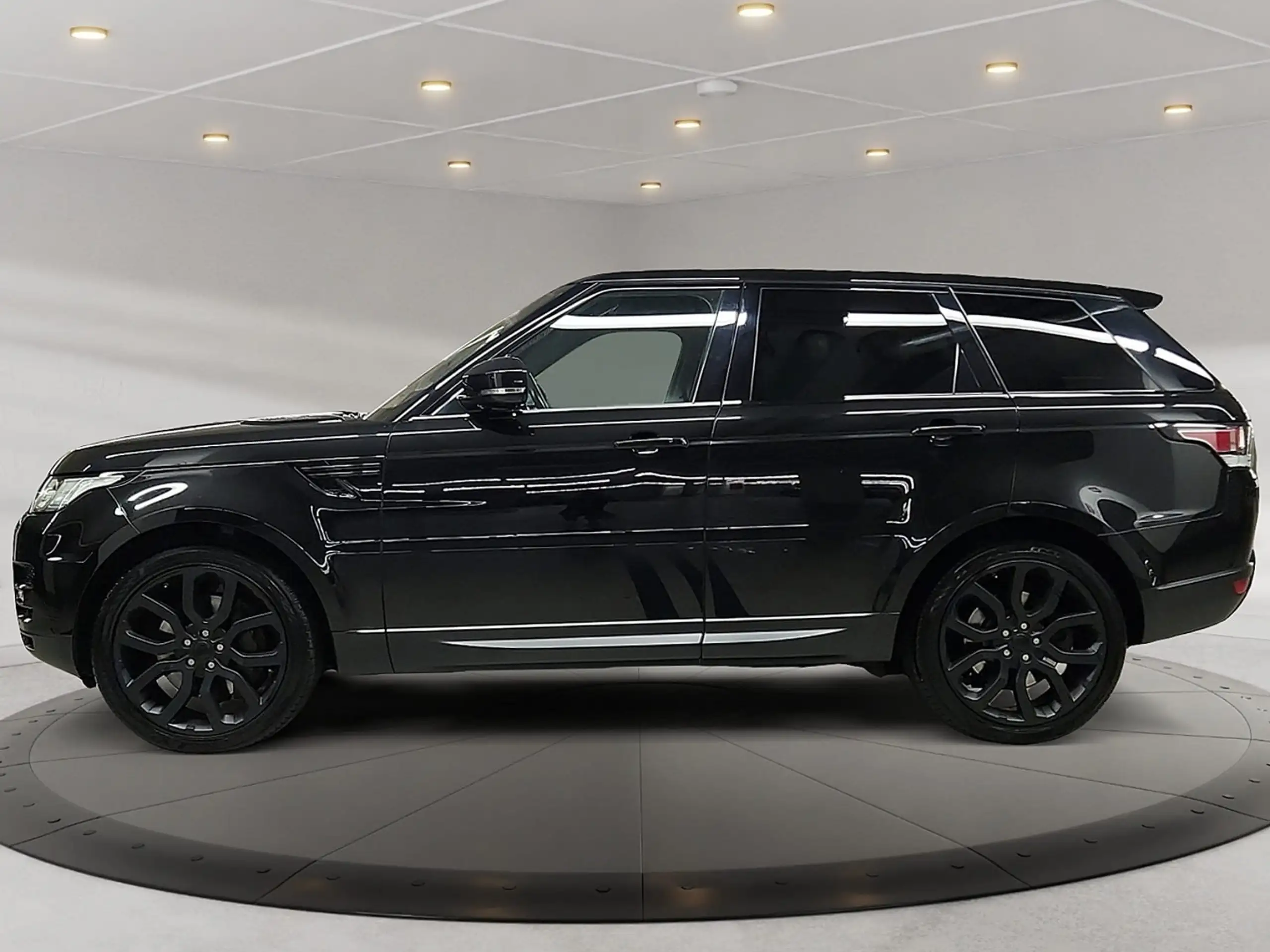 Land Rover - Range Rover Sport