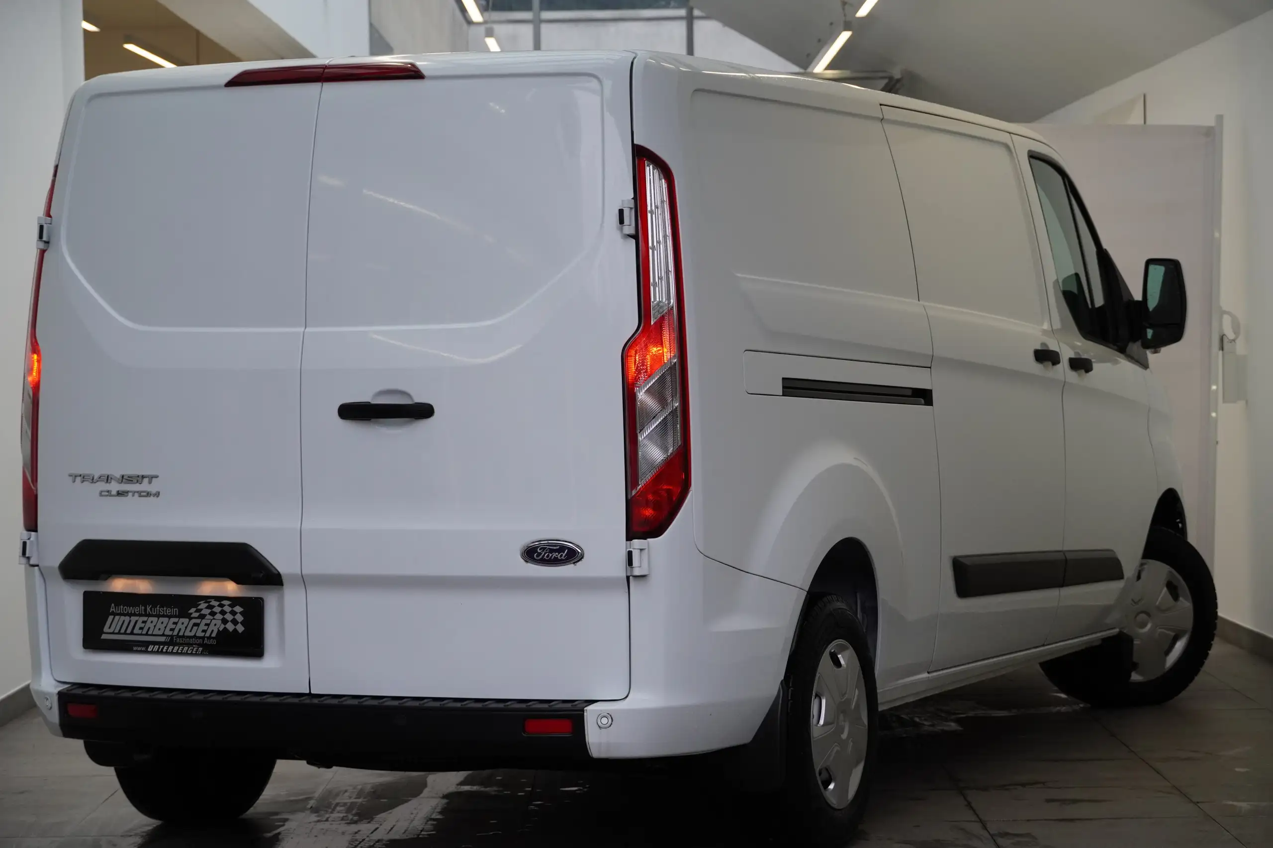 Ford - Transit Custom