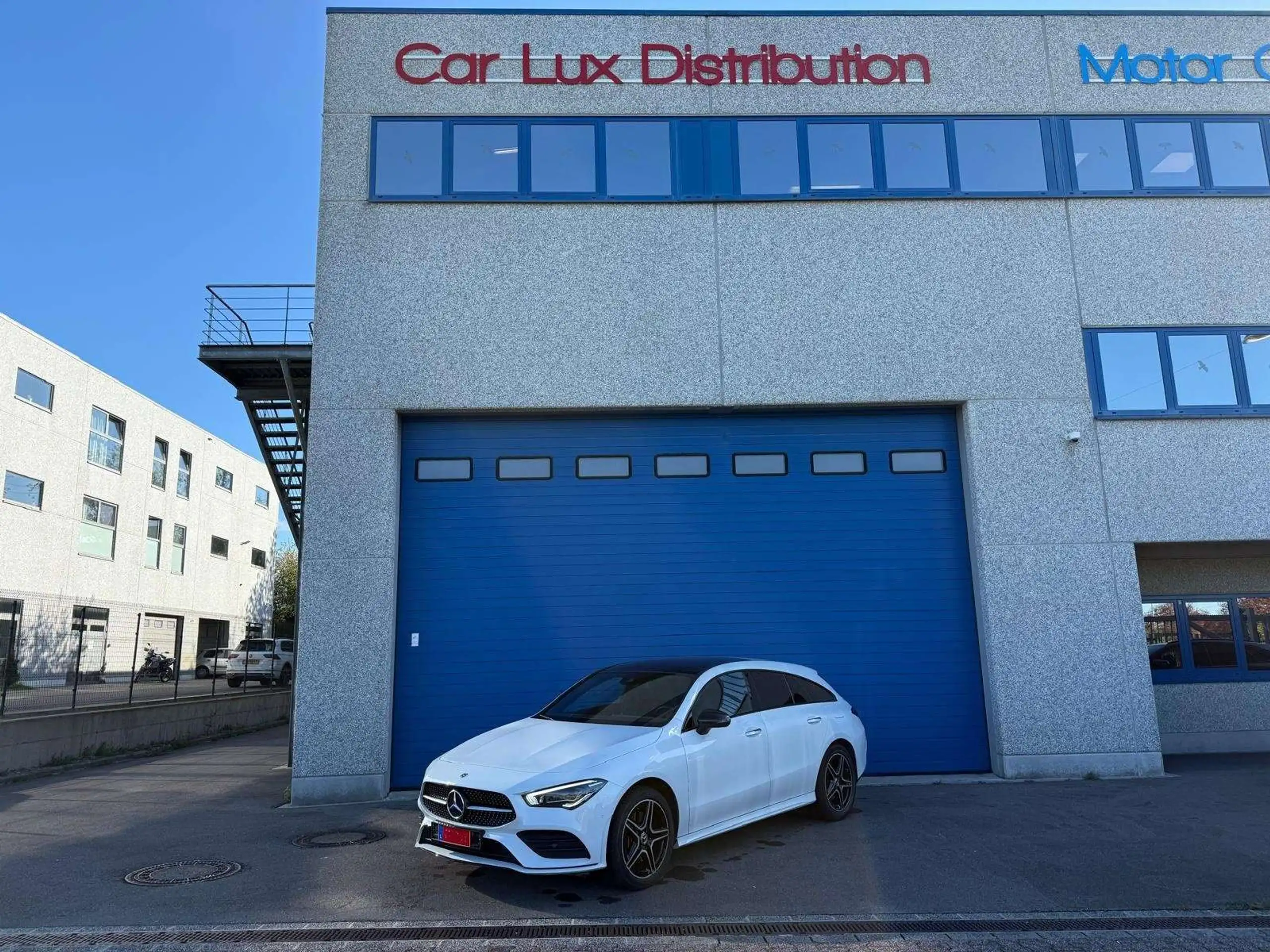 Mercedes-Benz - CLA 250