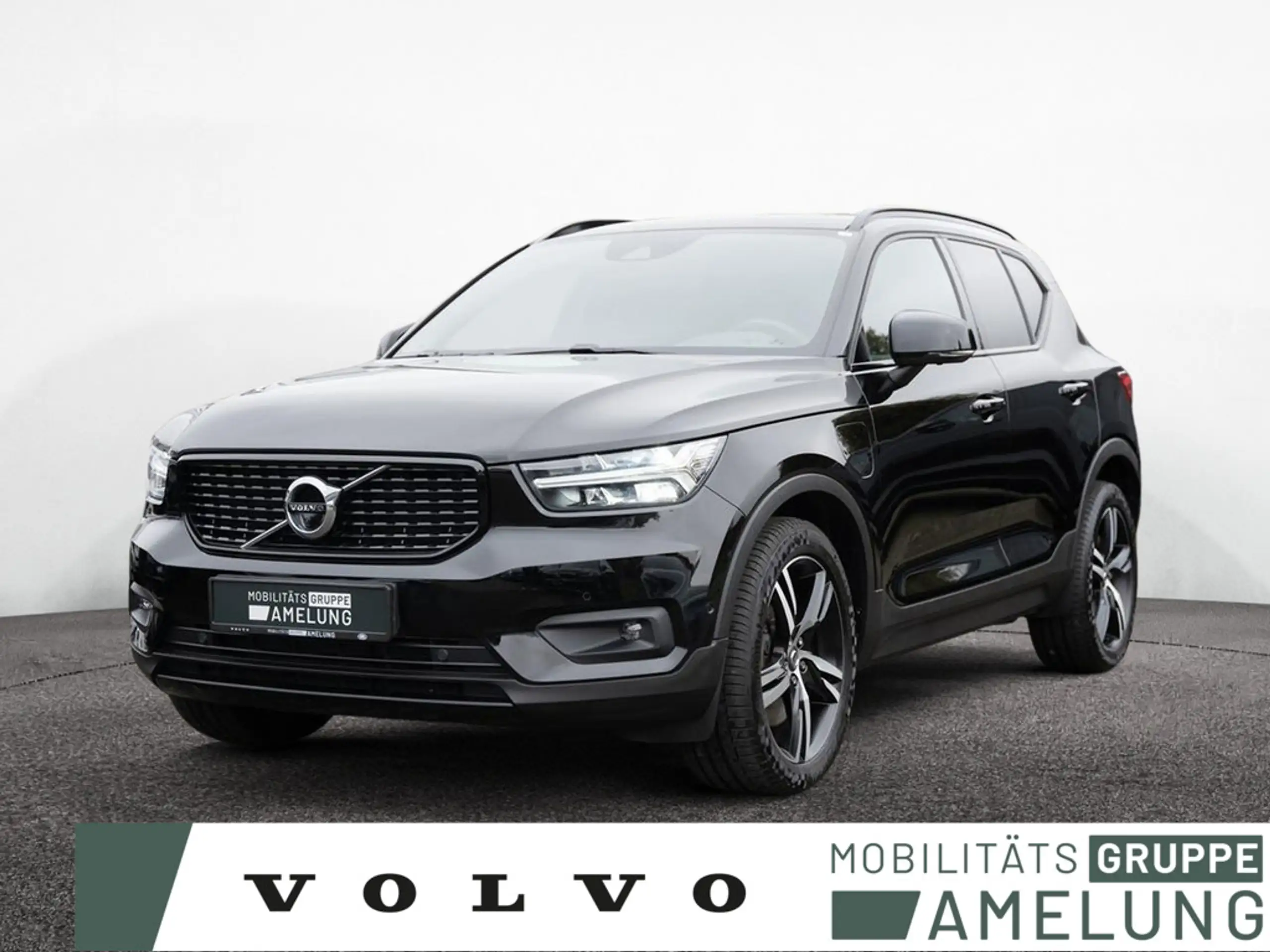 Volvo - XC40