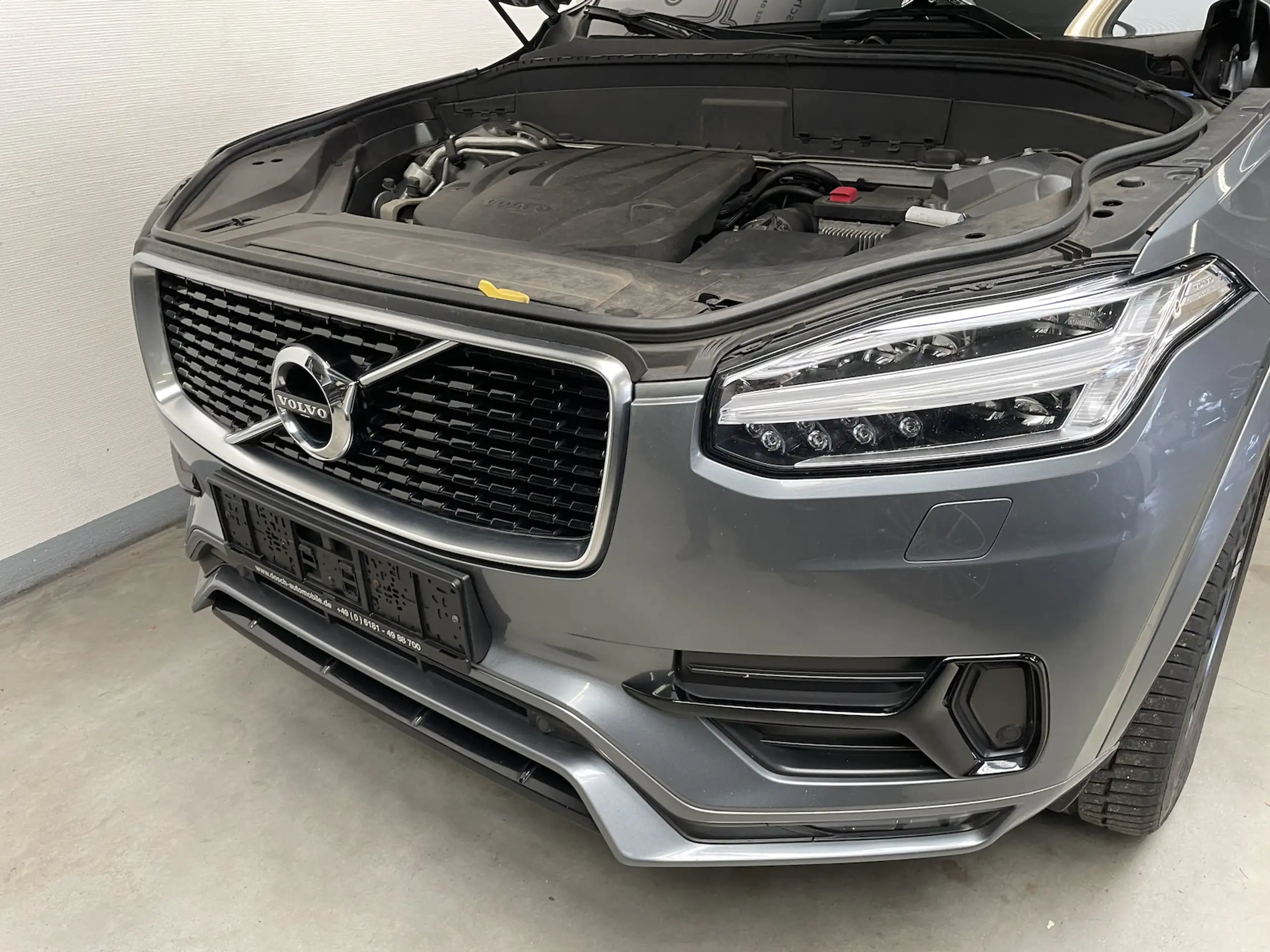 Volvo - XC90