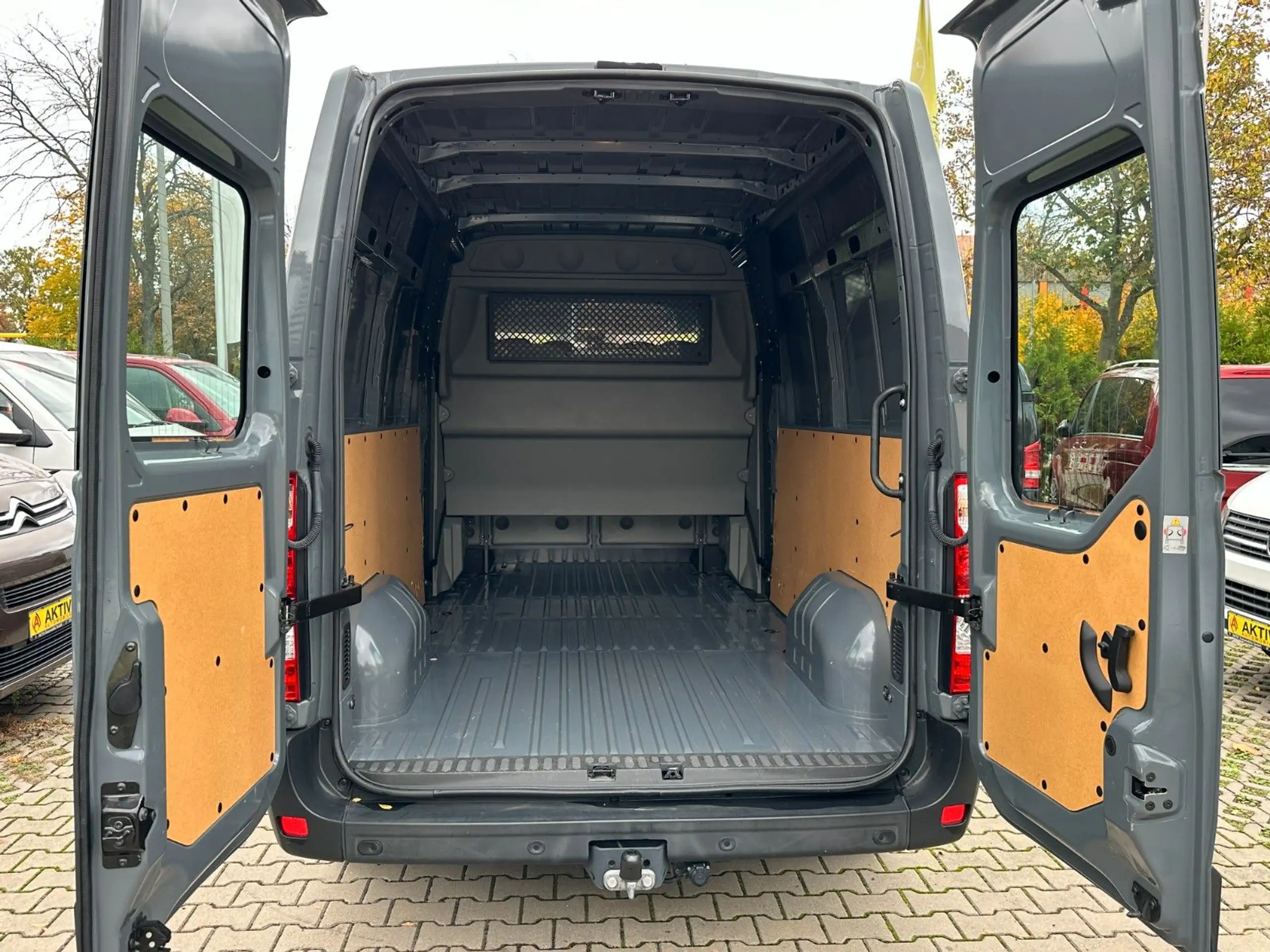 Renault - Master