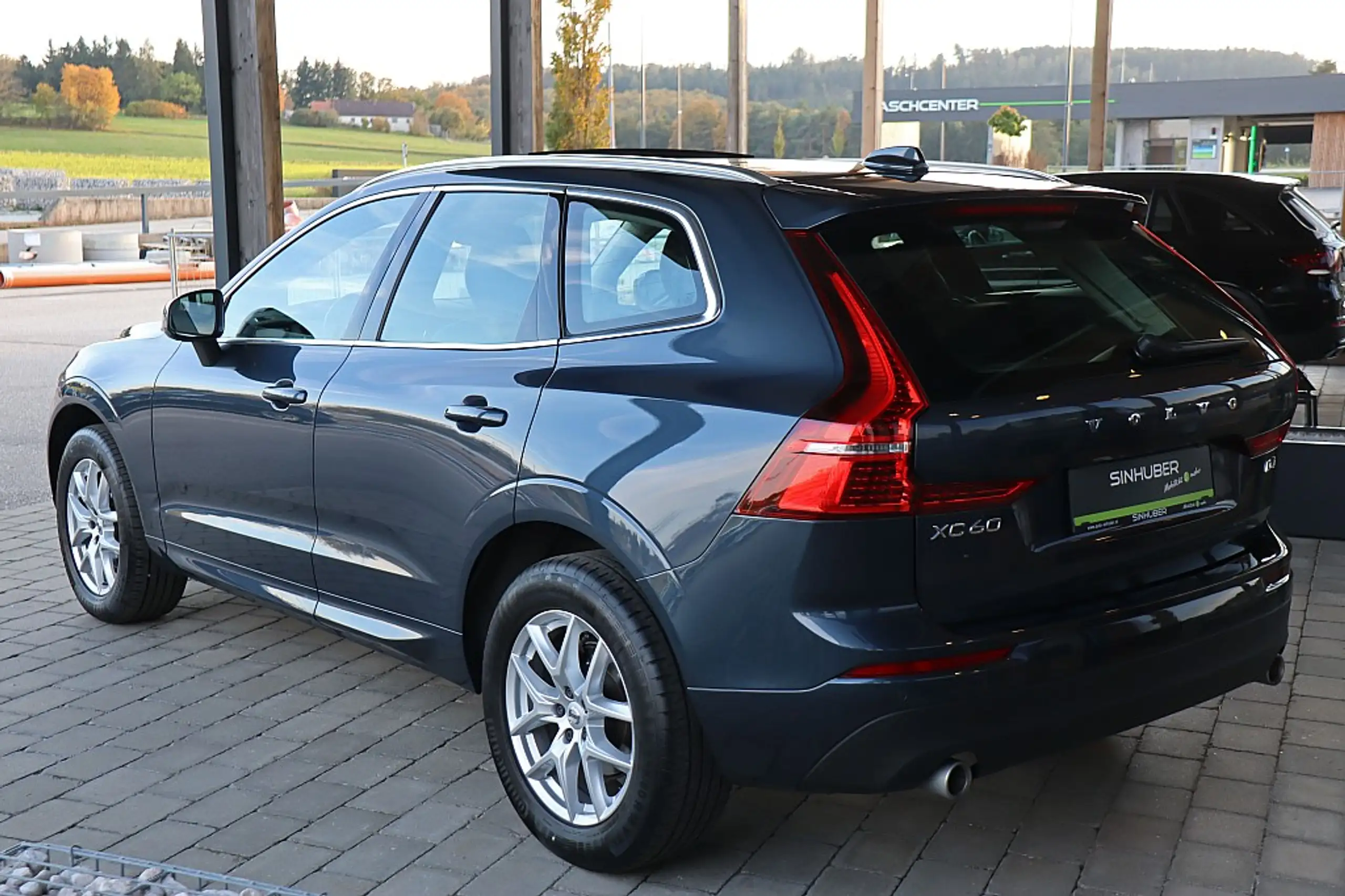 Volvo - XC60