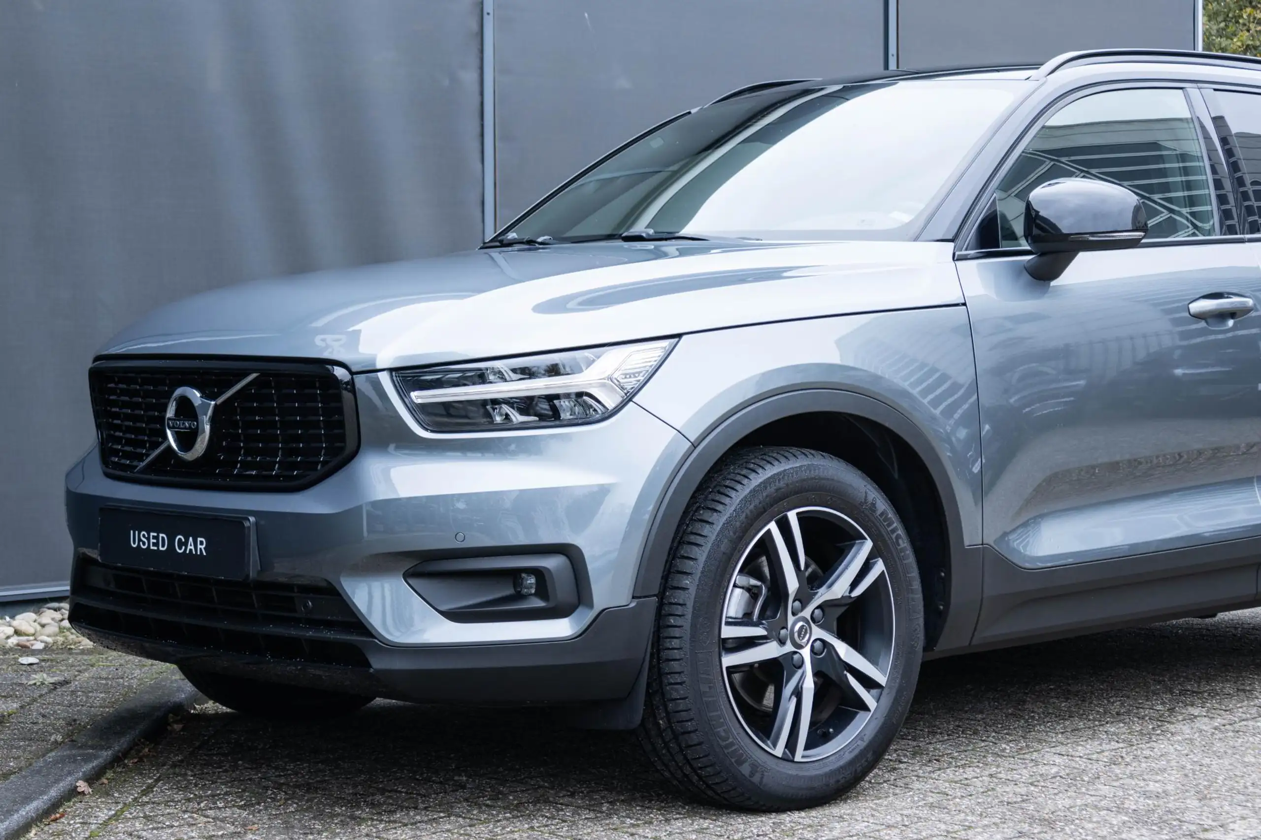 Volvo - XC40