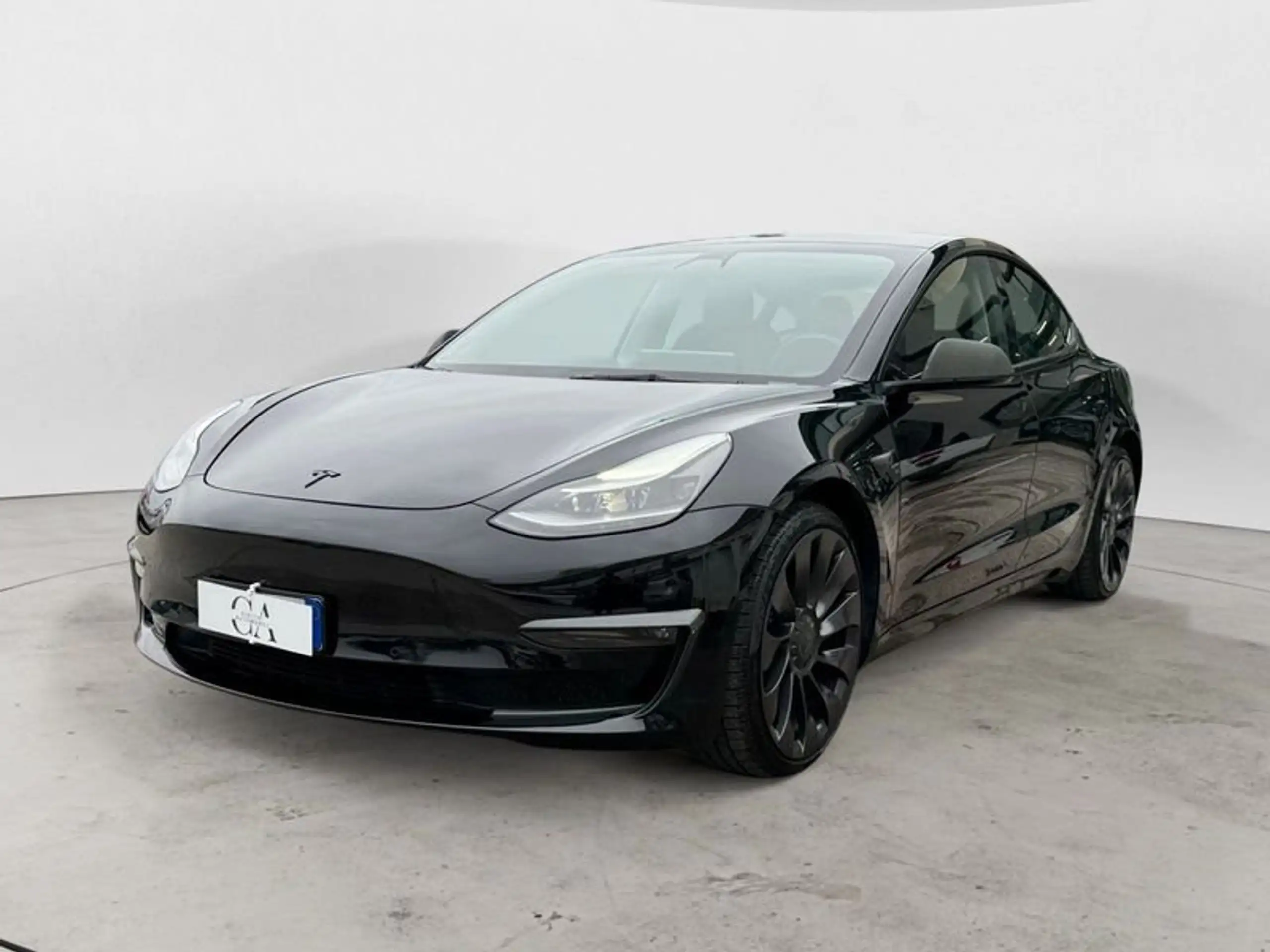 Tesla - Model 3