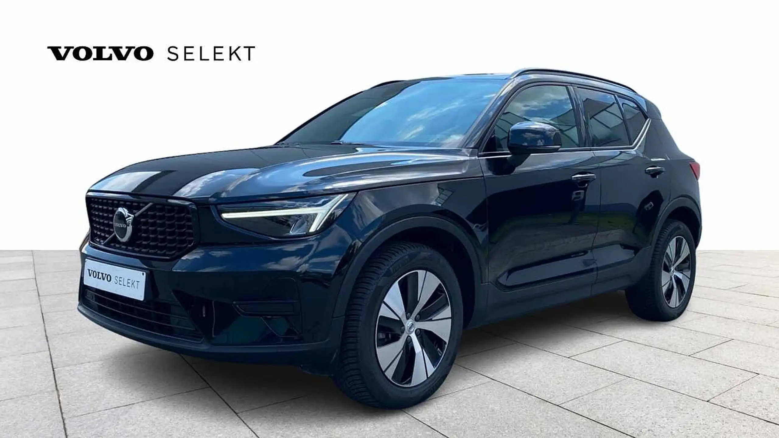 Volvo - XC40