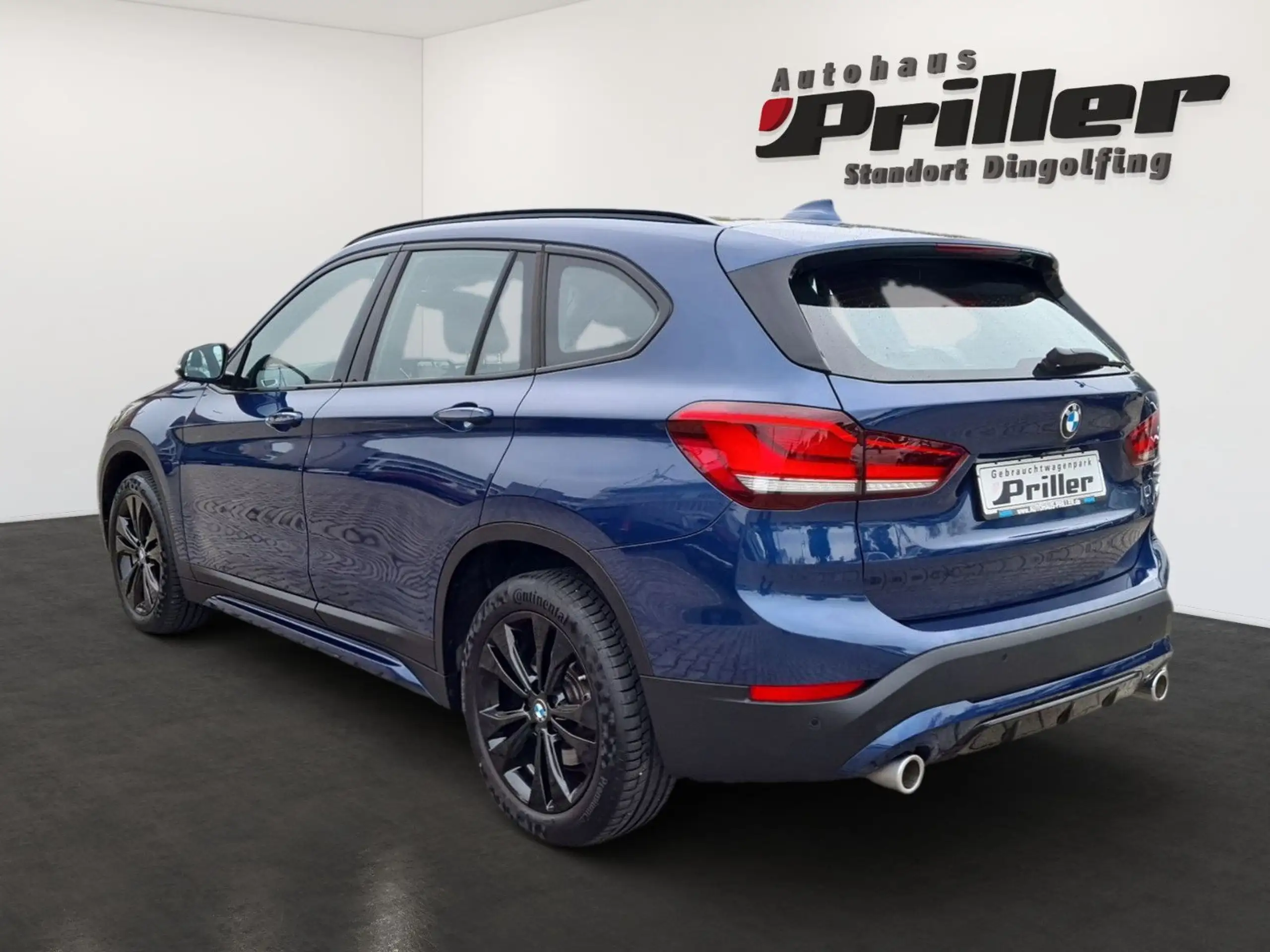 BMW - X1