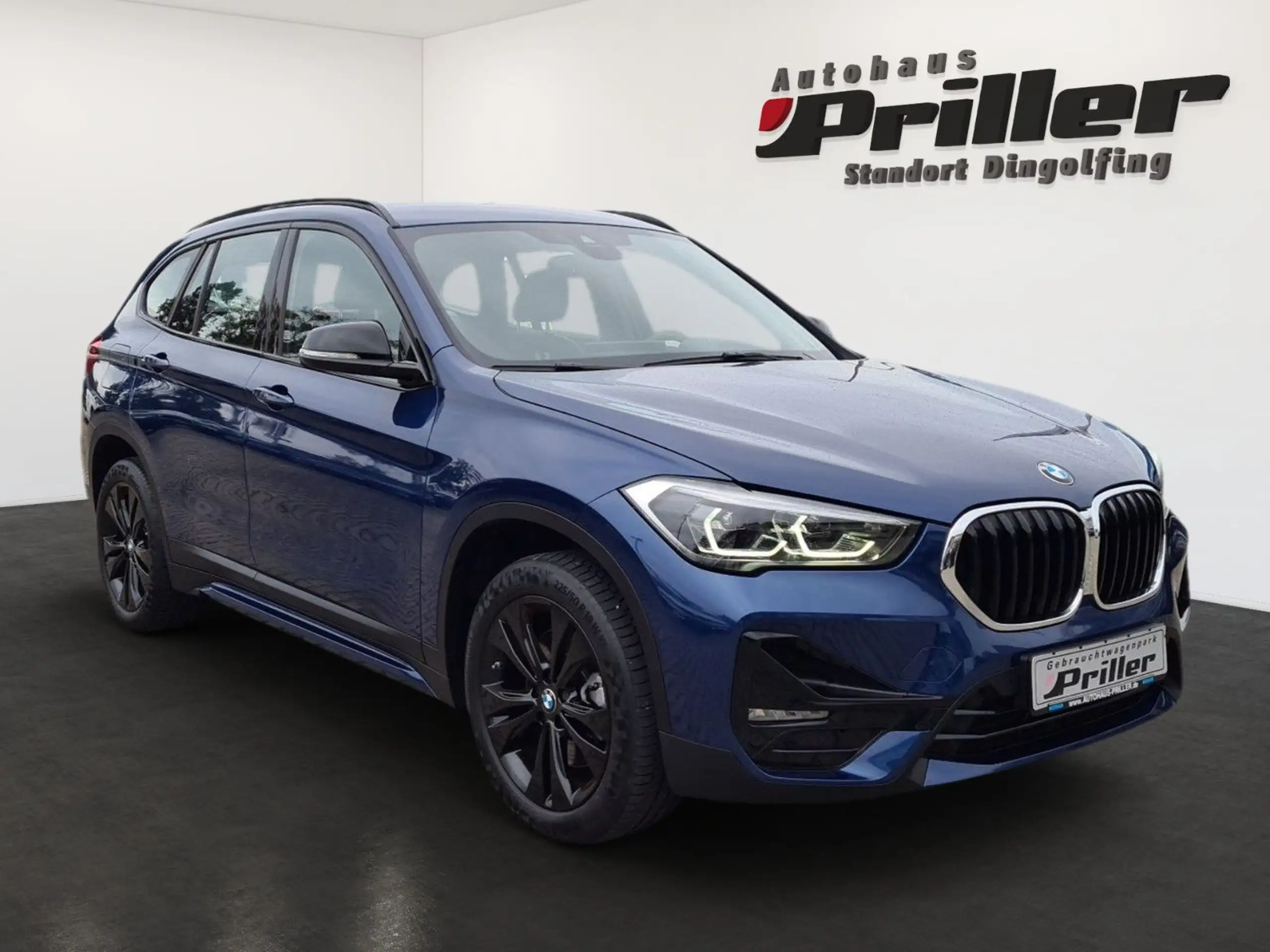 BMW - X1