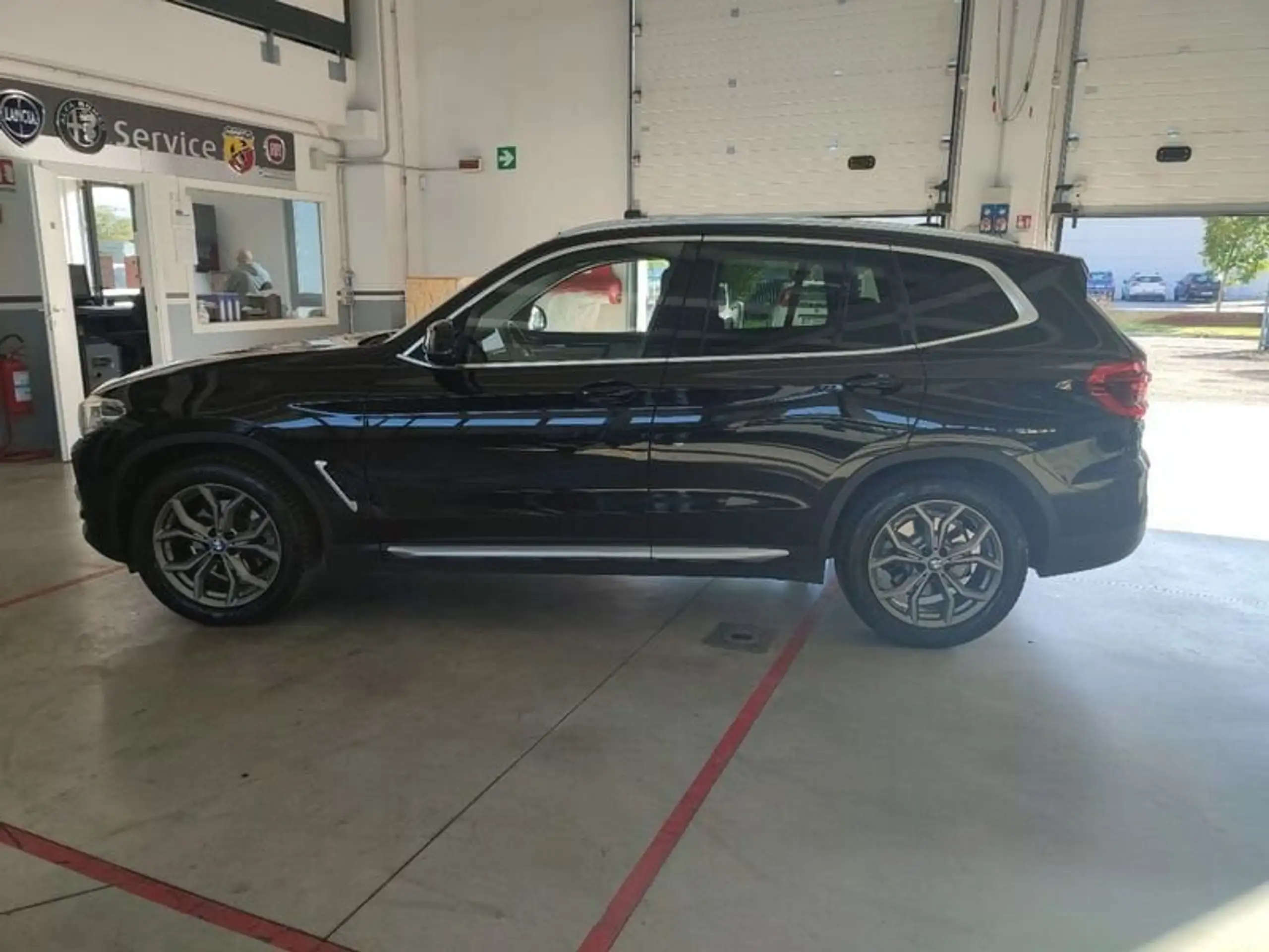 BMW - X3