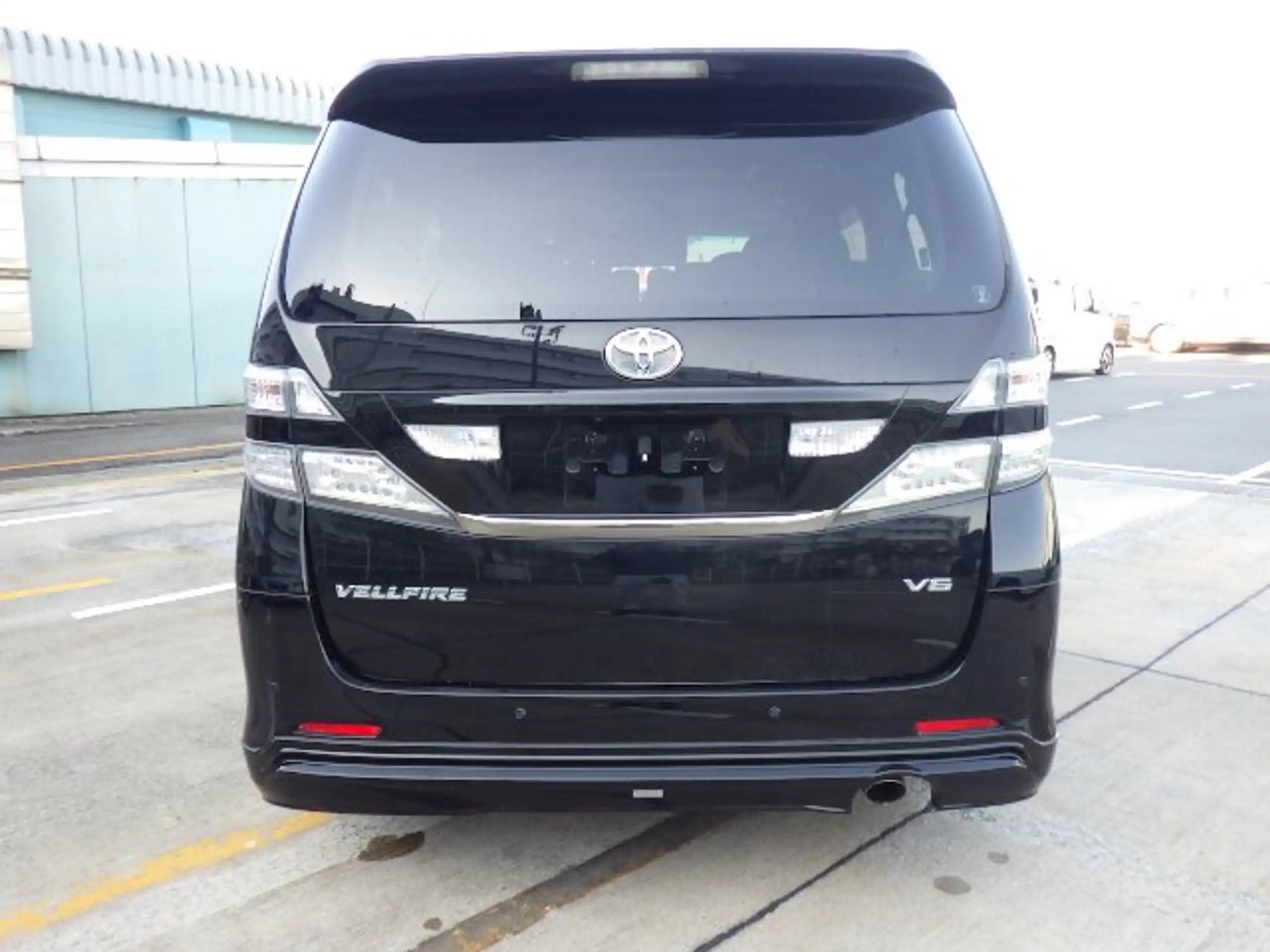 Toyota - Alphard