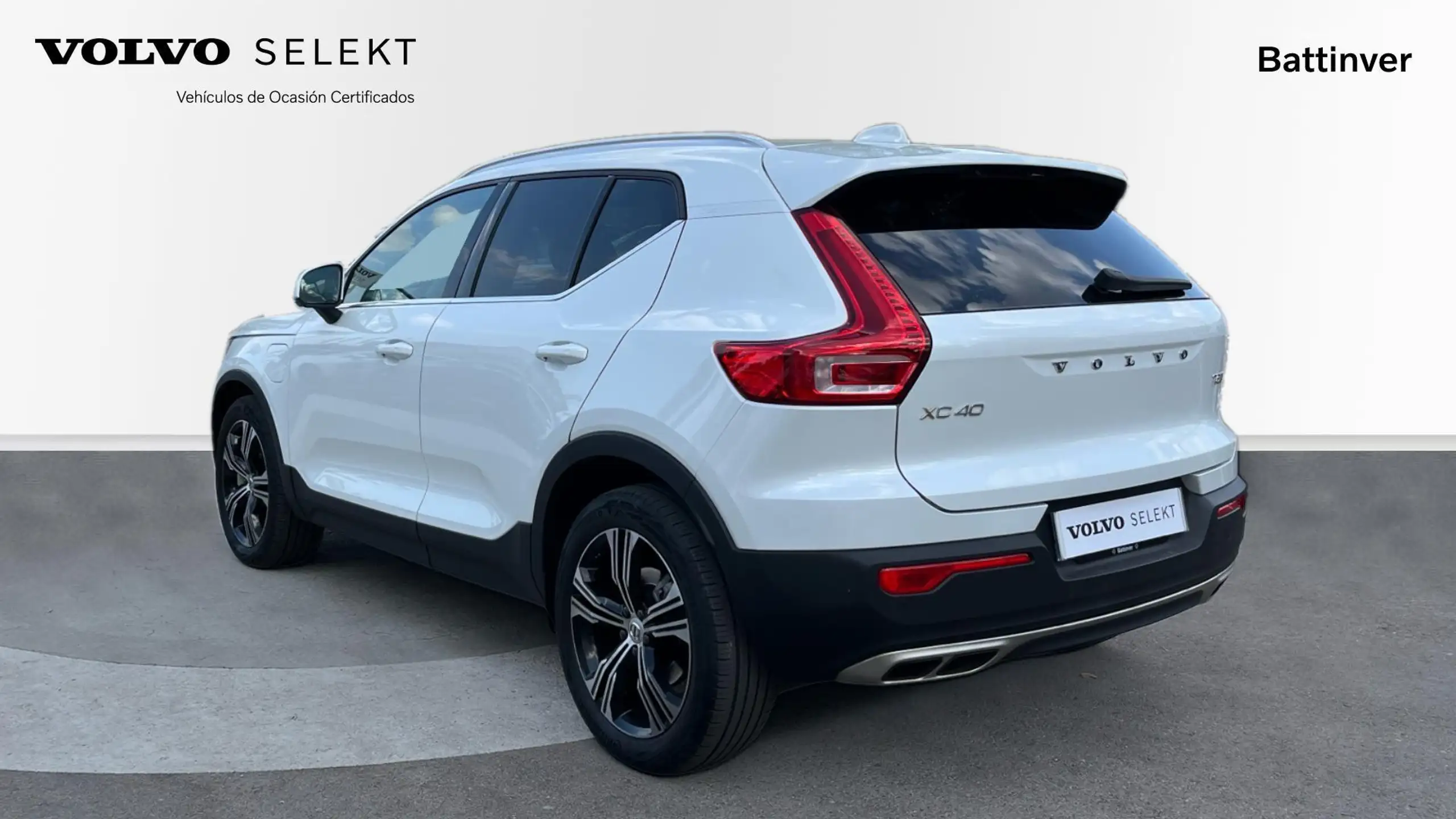 Volvo - XC40