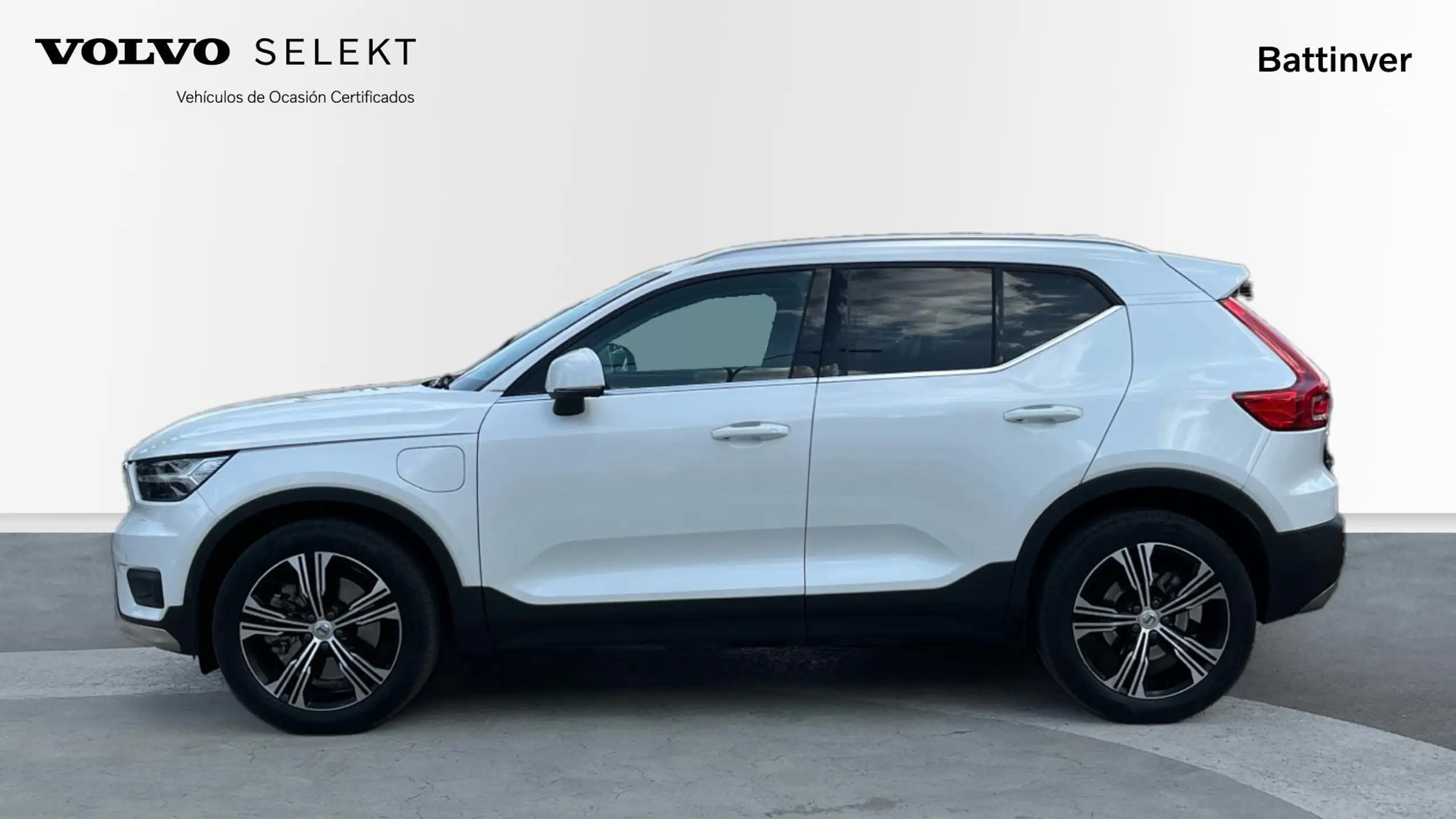 Volvo - XC40