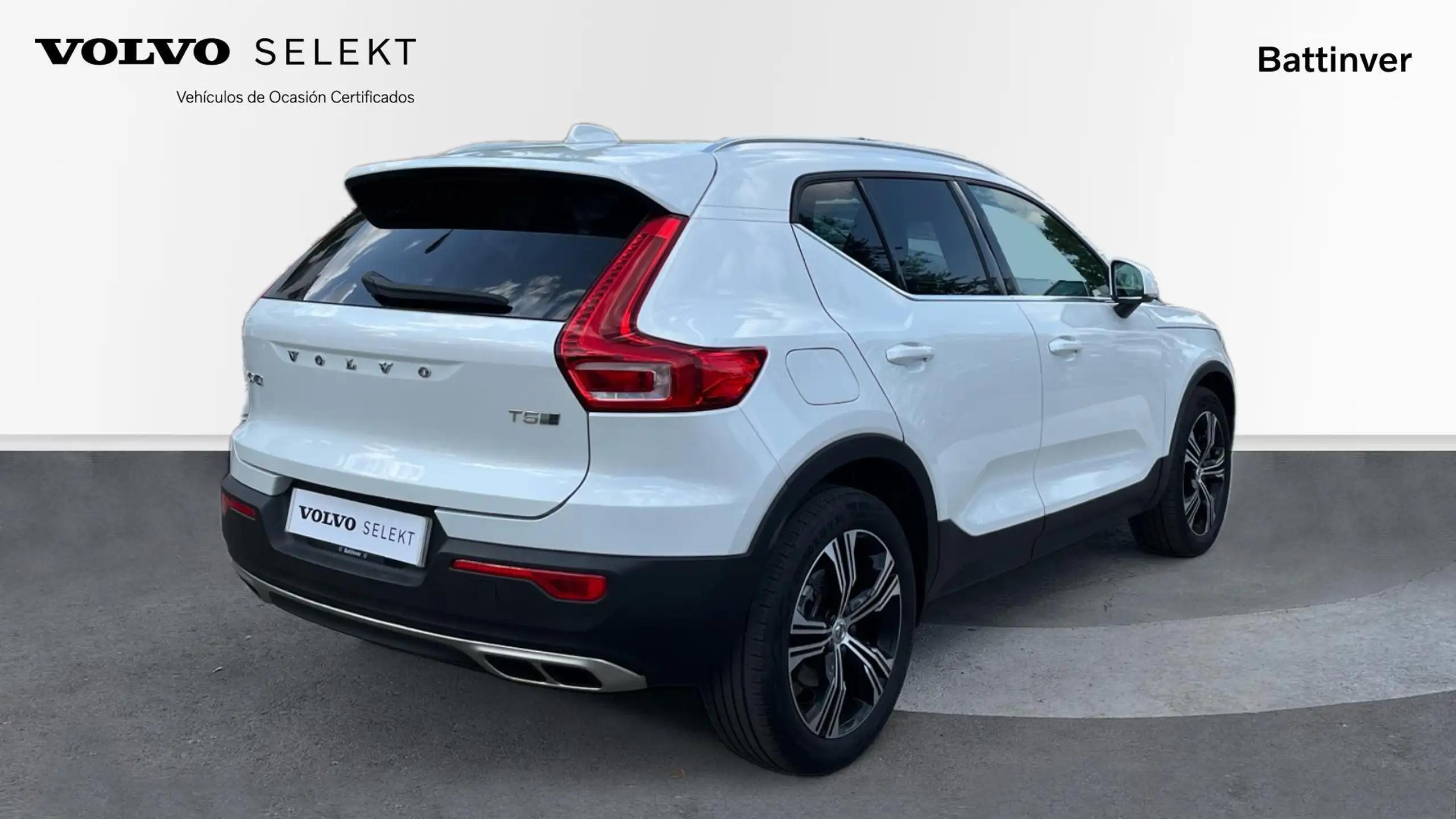 Volvo - XC40