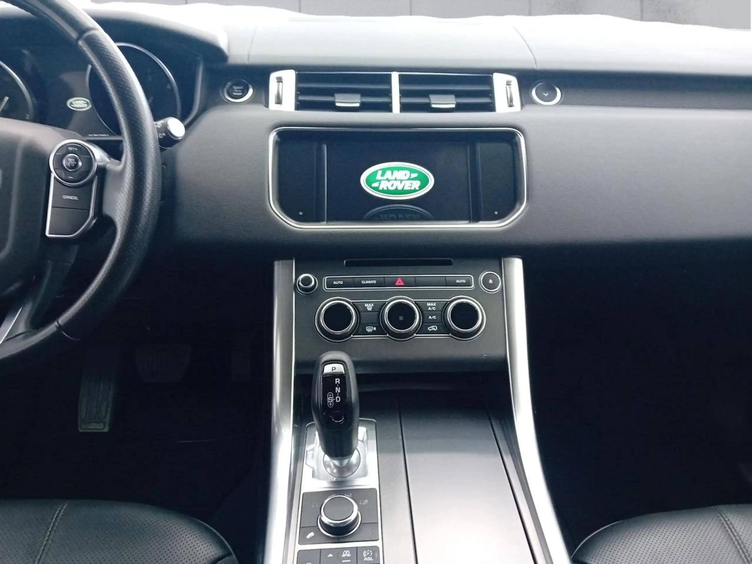 Land Rover - Range Rover Sport