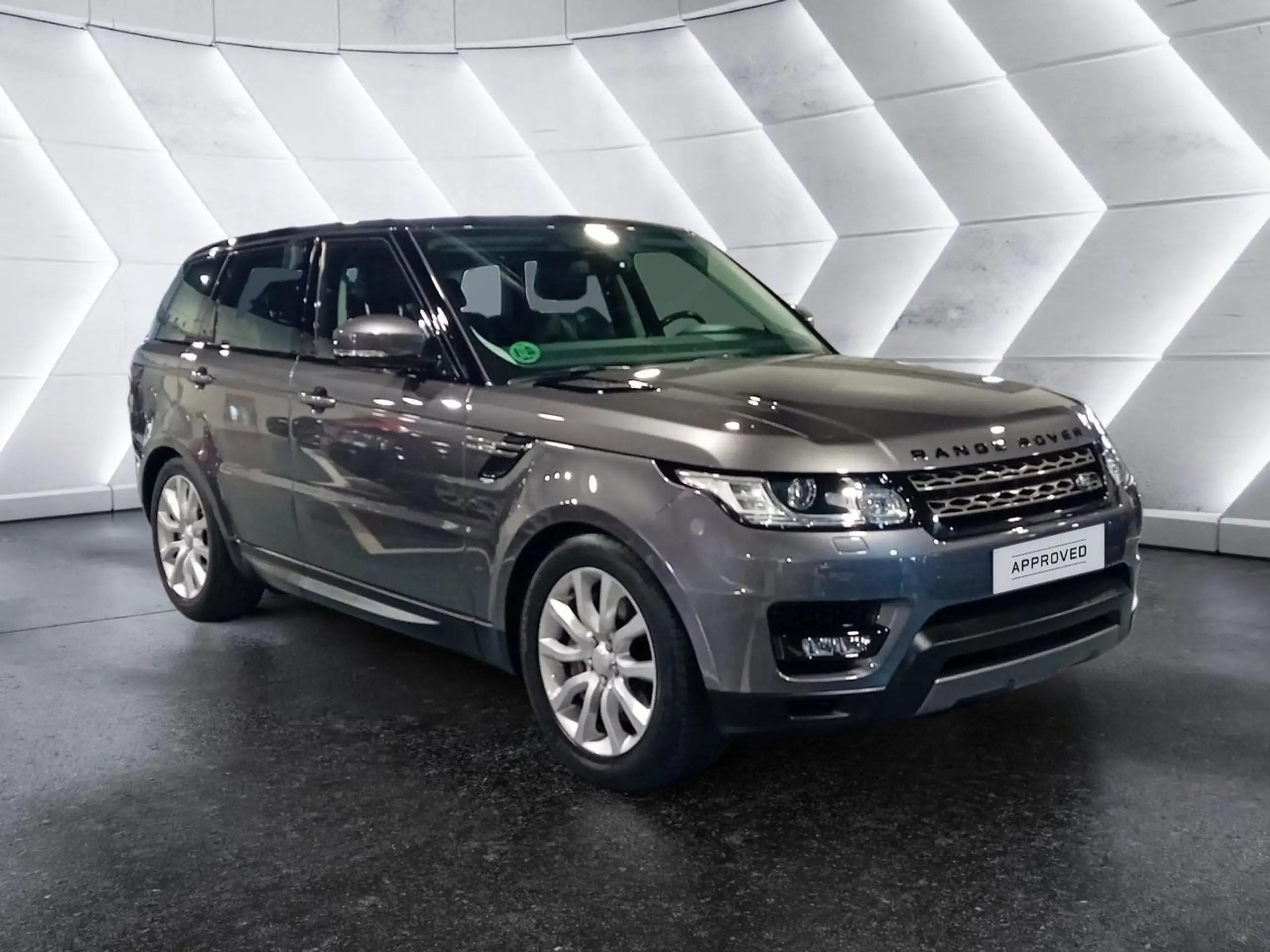 Land Rover - Range Rover Sport